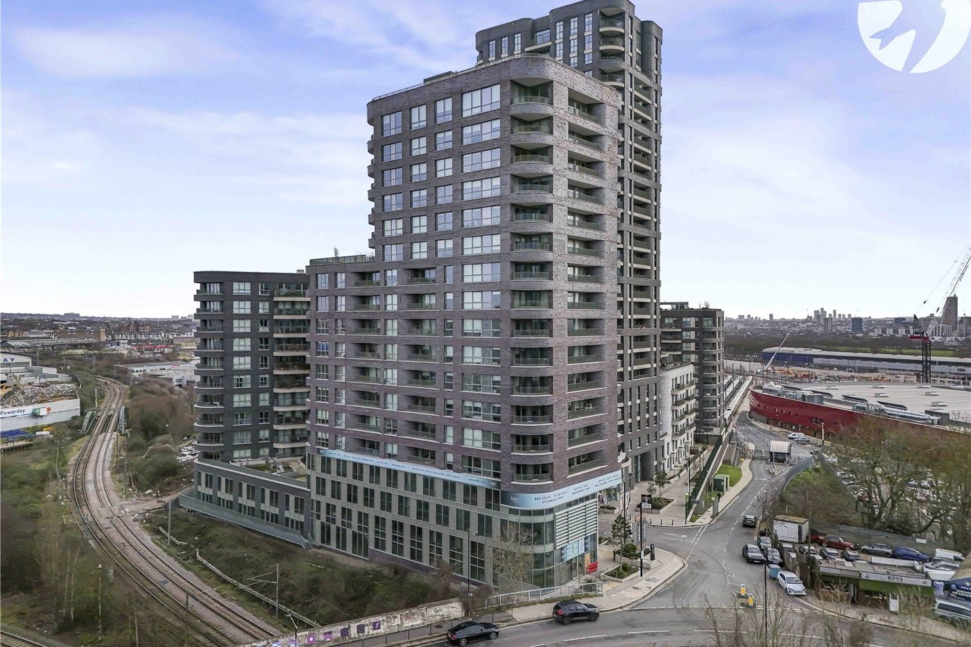 2 bedroom property for sale in London | Robinson Jackson