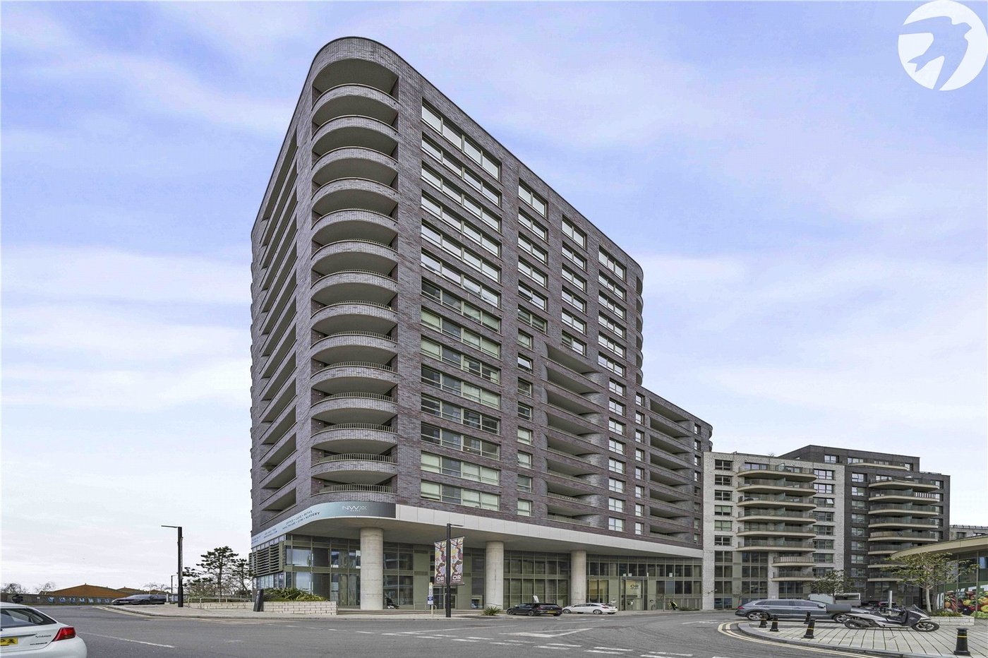 2 bedroom property for sale in London | Robinson Jackson