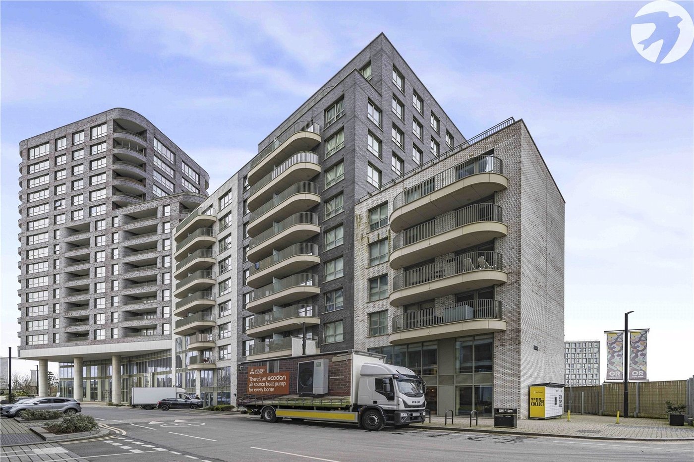 2 bedroom property for sale in London | Robinson Jackson