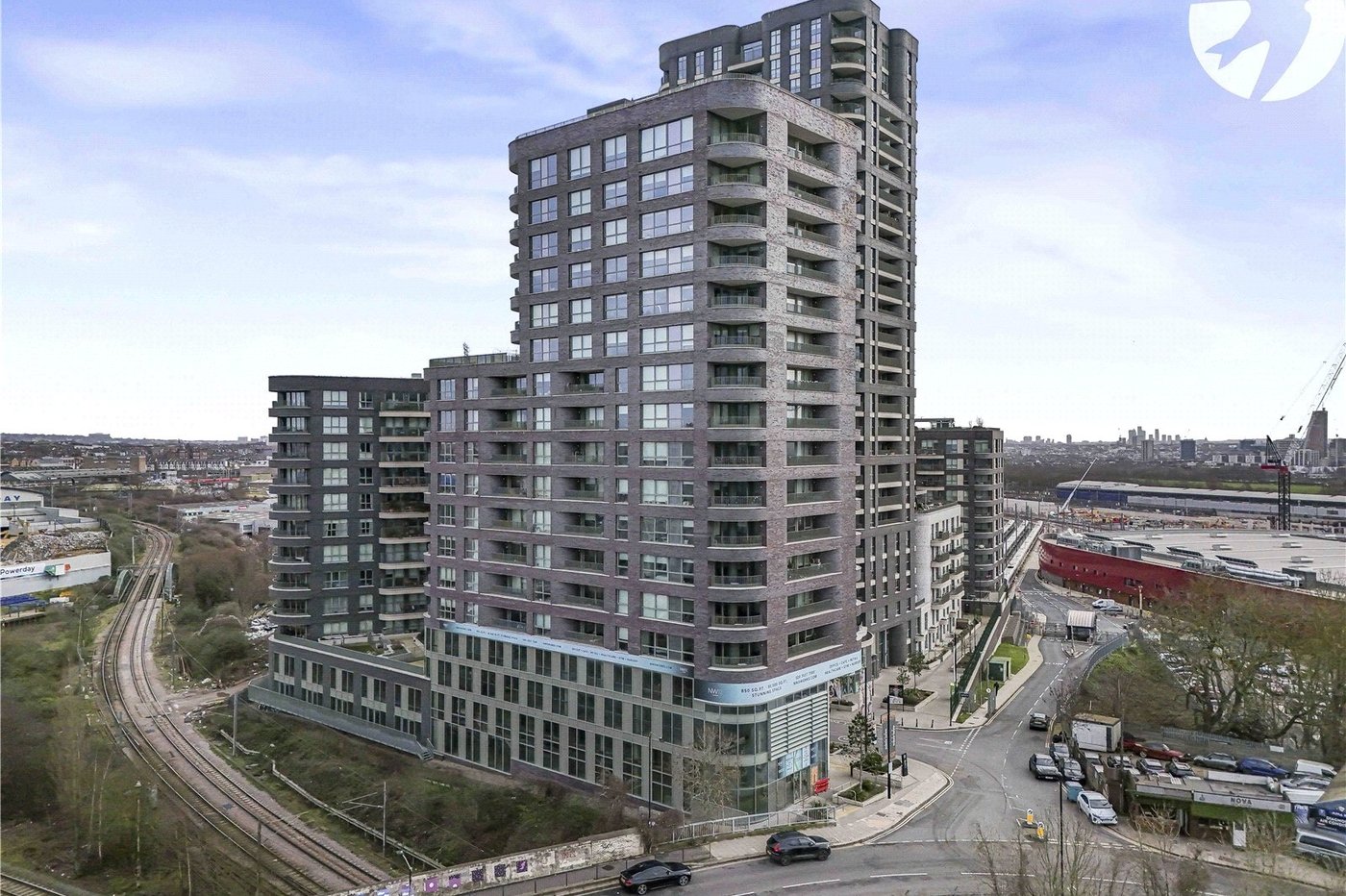 2 bedroom property for sale in London | Robinson Jackson