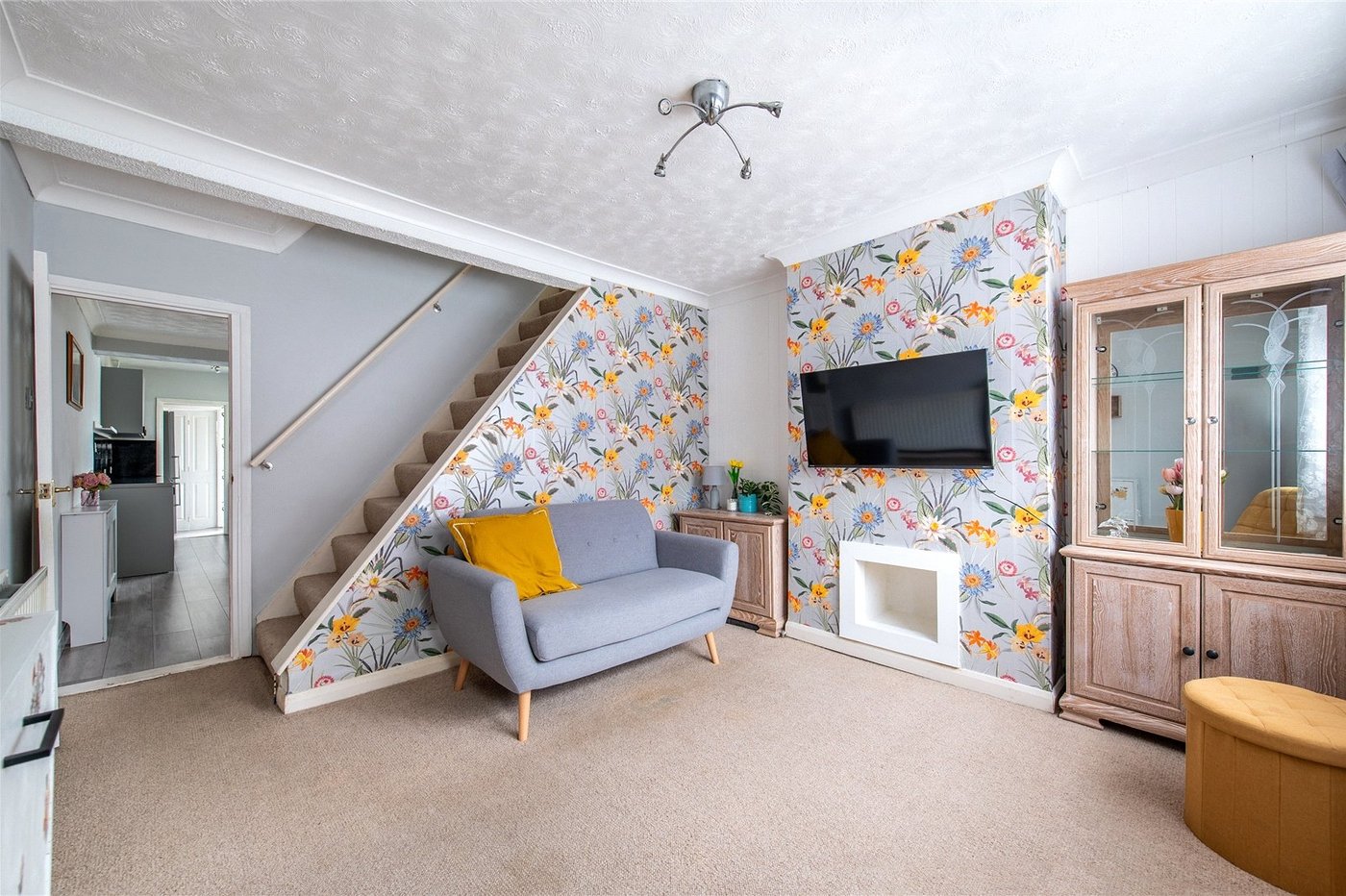2 bedroom house for sale in Sittingbourne | Robinson Michael & Jackson