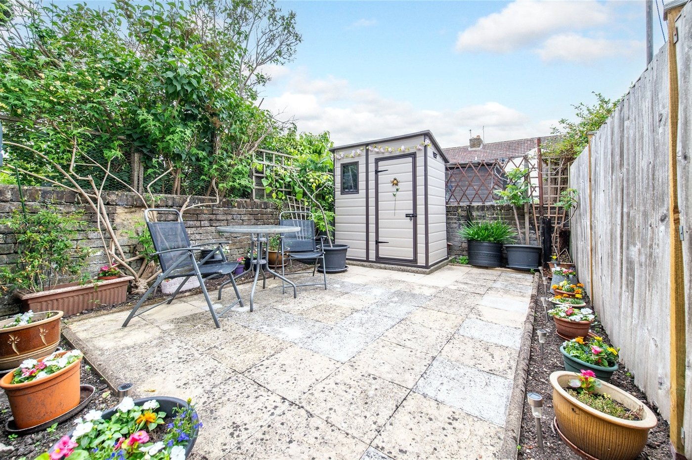 2 bedroom house for sale in Sittingbourne | Robinson Michael & Jackson