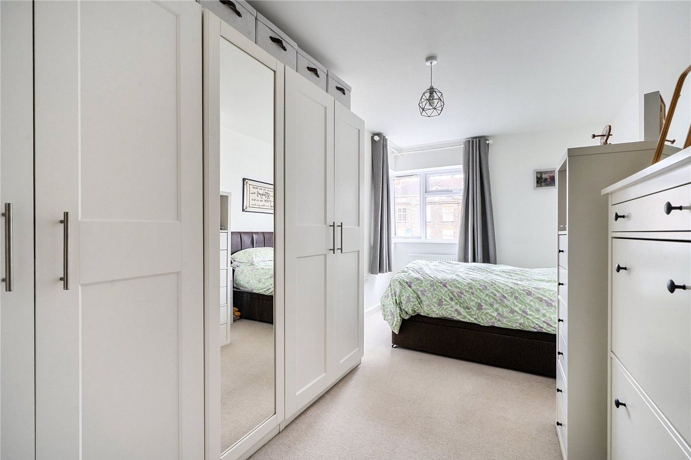 2 bedroom property for sale in Beckenham | Robinson Jackson