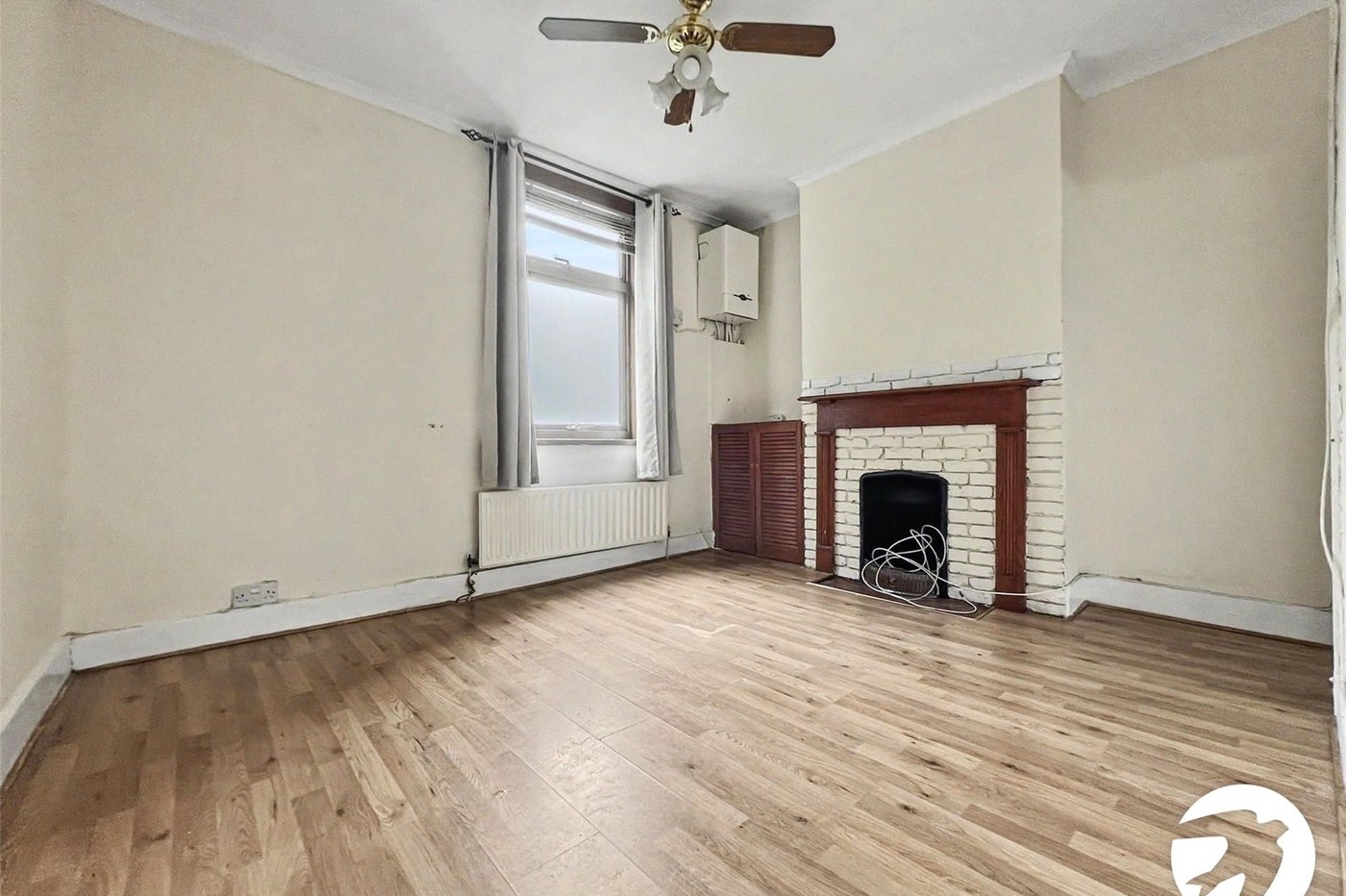 2 bedroom house for sale in Chatham | Robinson Michael & Jackson