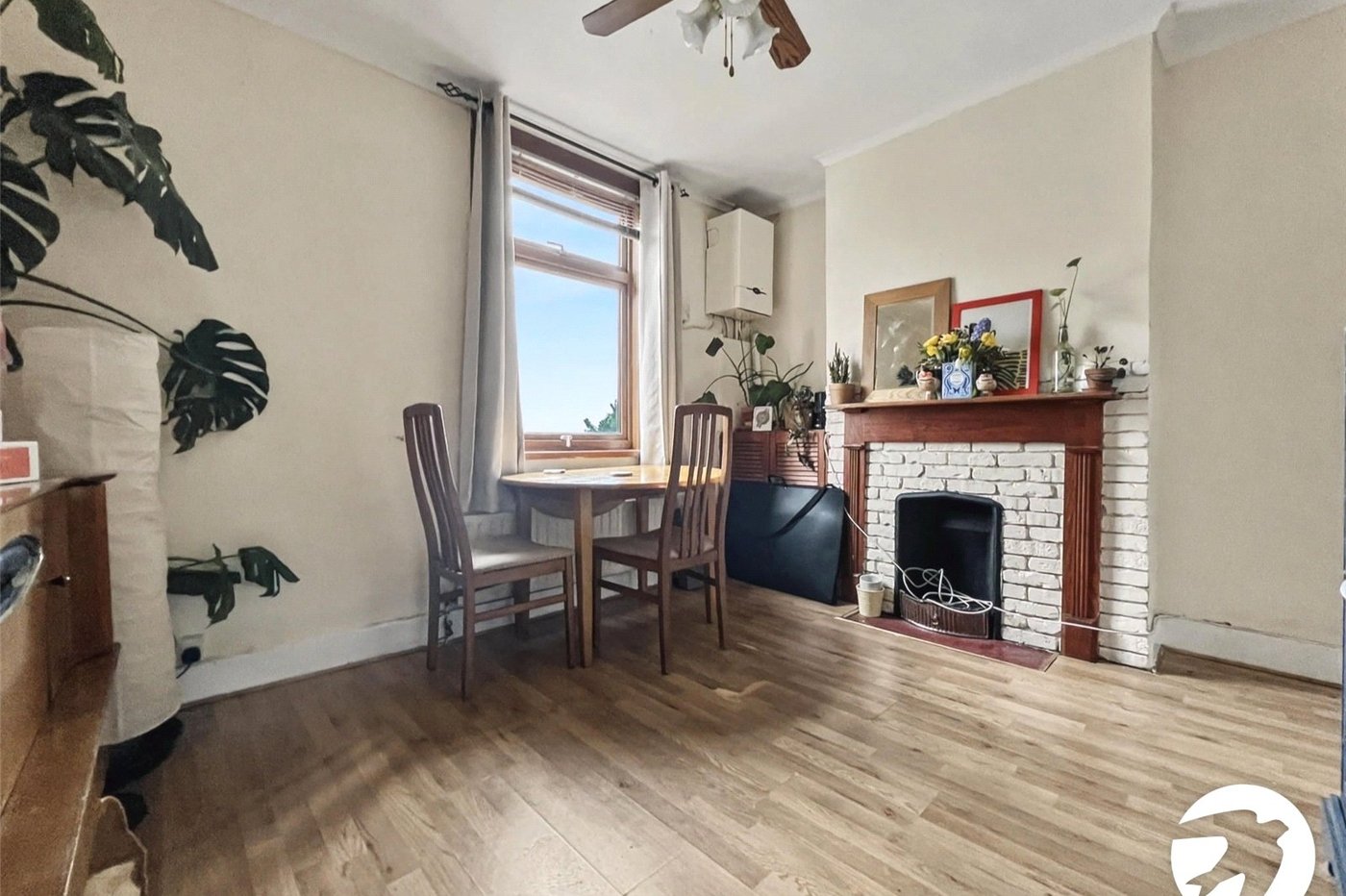 2 bedroom house for sale in Chatham | Robinson Michael & Jackson