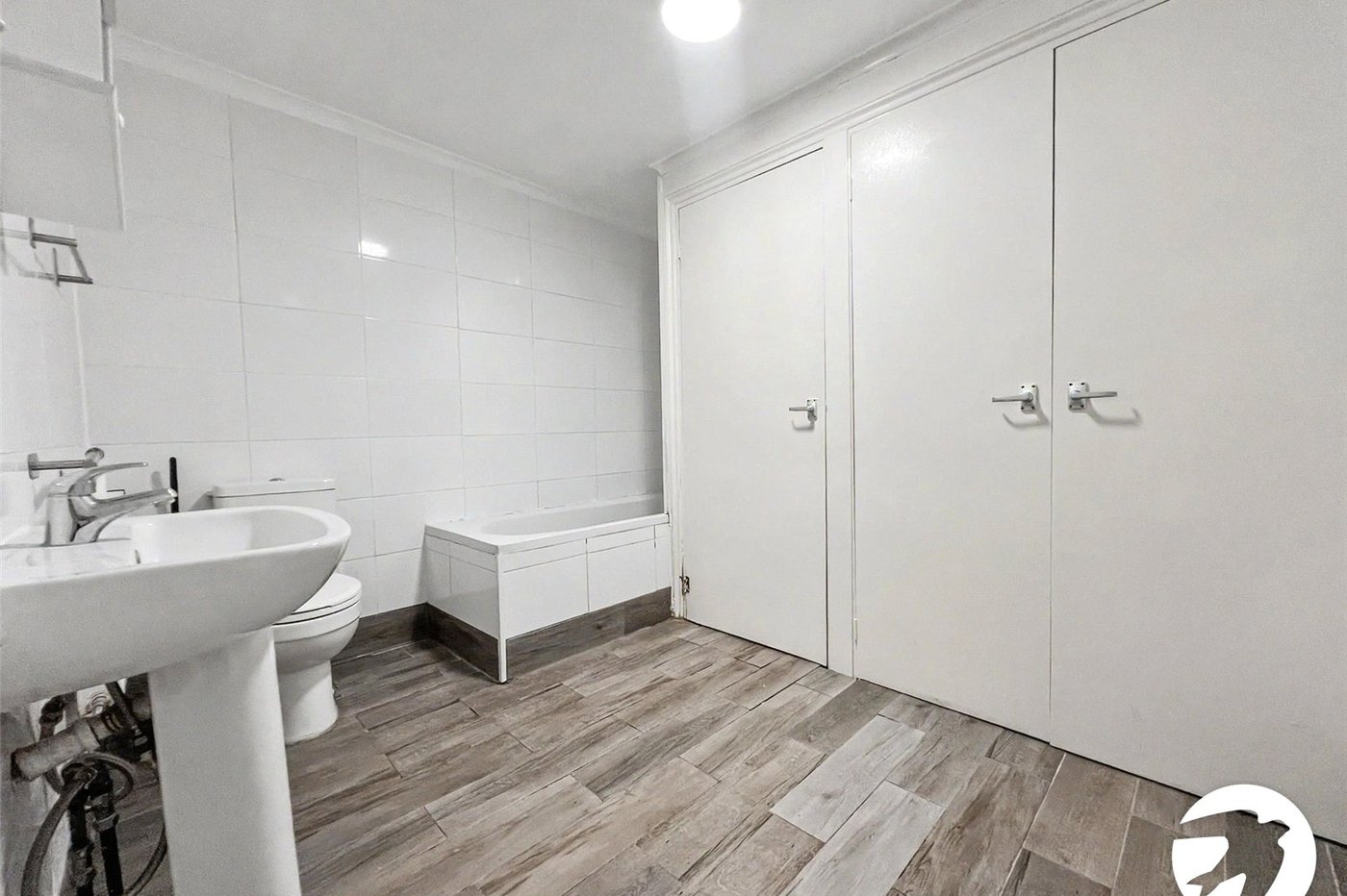 2 bedroom house for sale in Chatham | Robinson Michael & Jackson