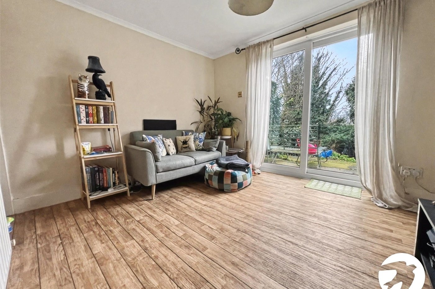 2 bedroom house for sale in Chatham | Robinson Michael & Jackson