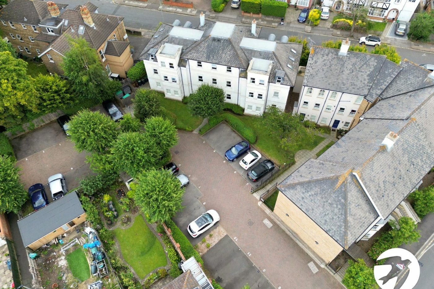 2 bedroom property for sale in Bromley | Robinson Jackson