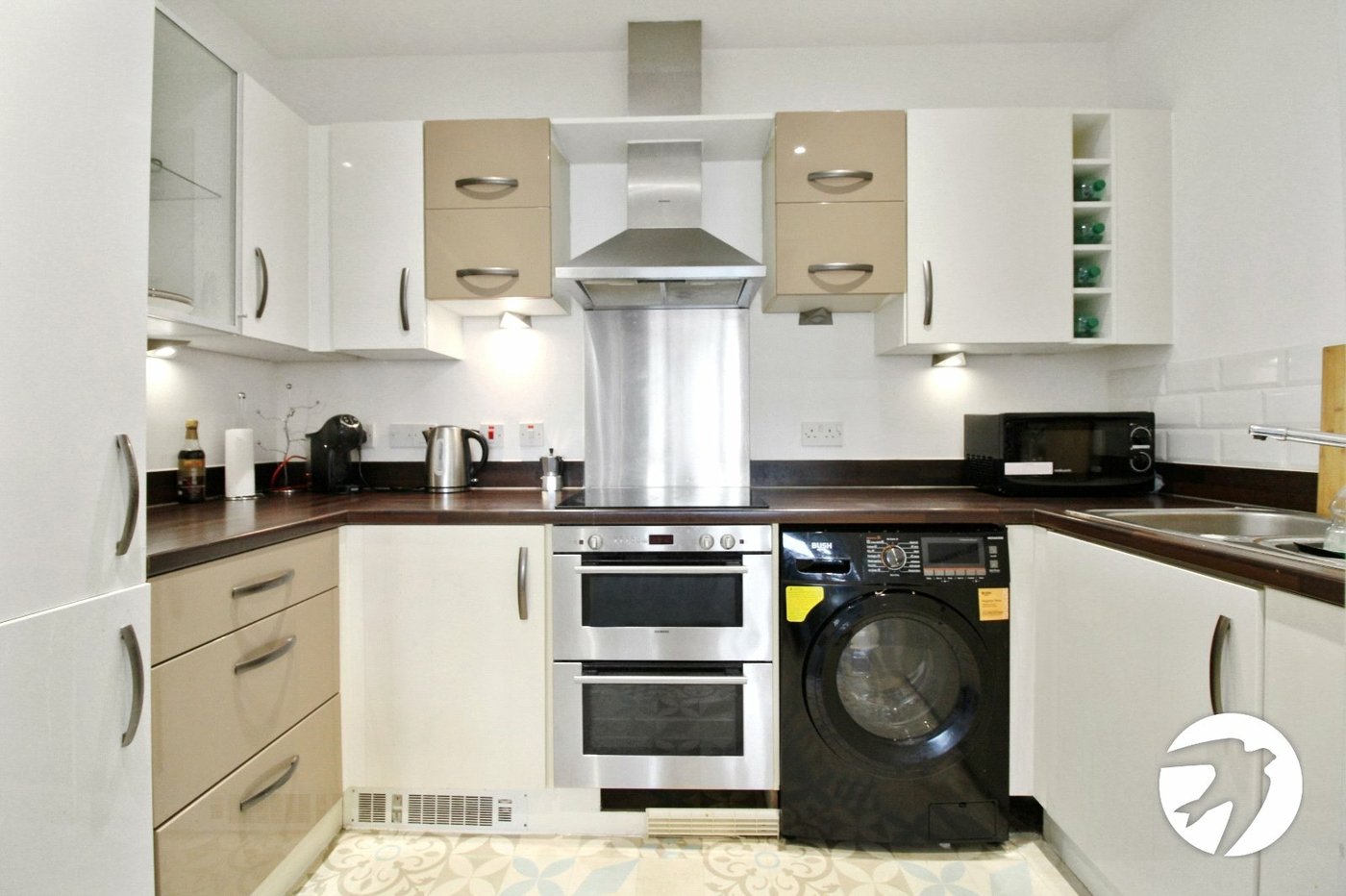 2 bedroom property for sale in Bromley | Robinson Jackson