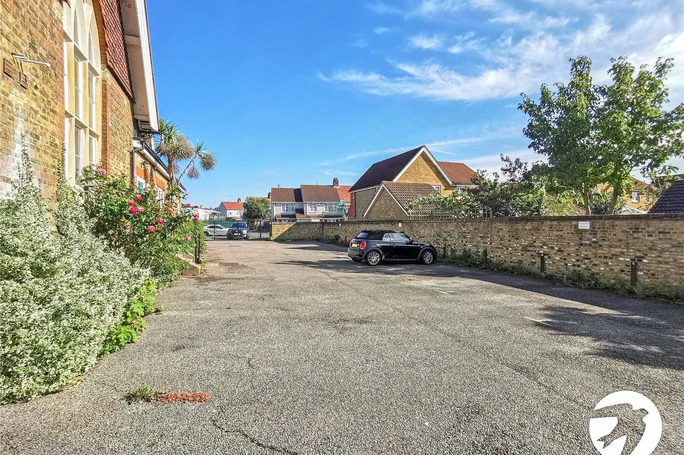 2 bedroom property for sale in Welling | Robinson Jackson
