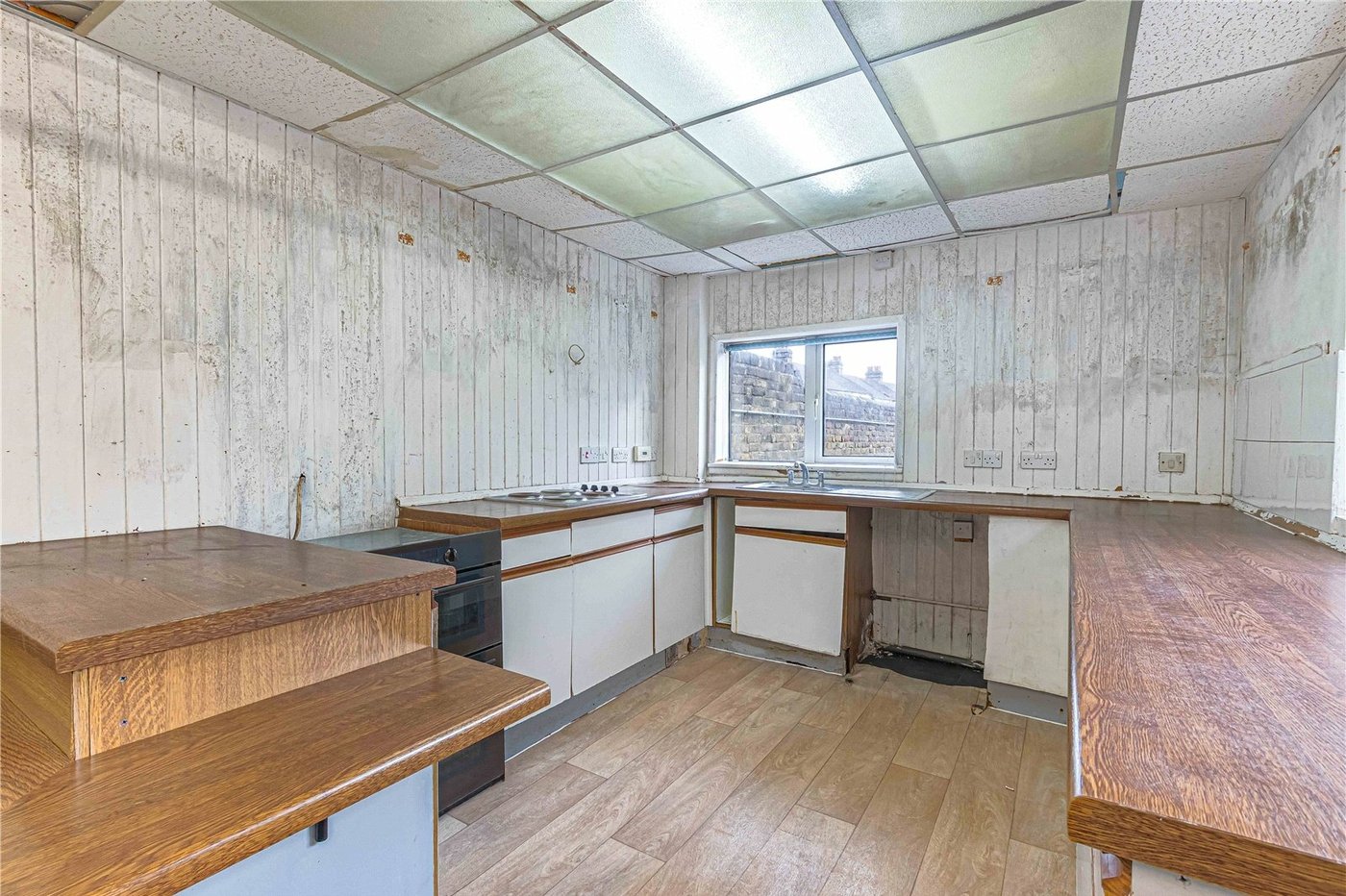 5 bedroom house for sale in Welling | Robinson Jackson