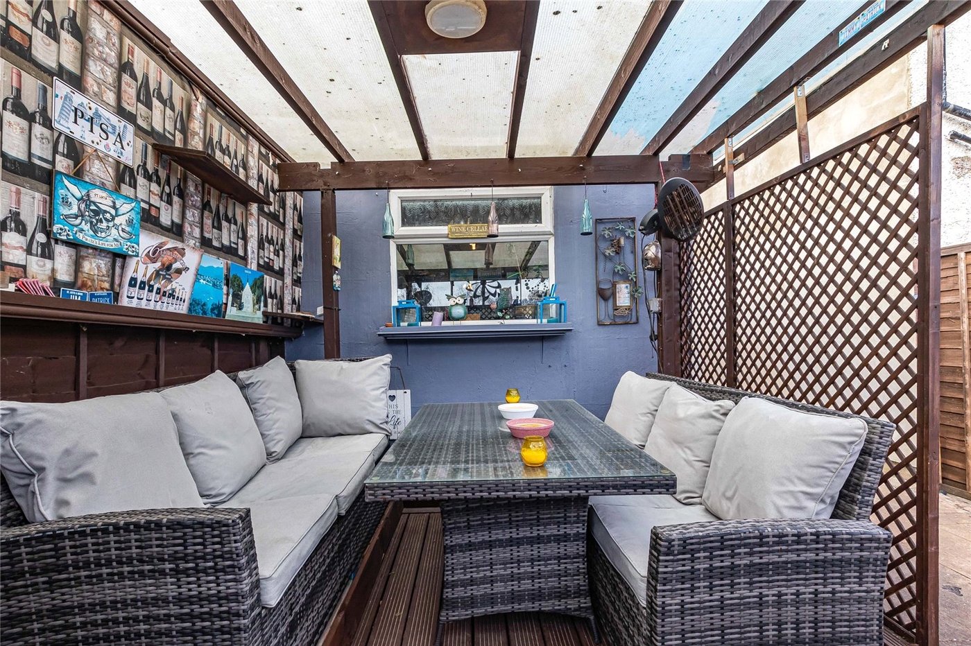 3 bedroom house for sale in Welling | Robinson Jackson