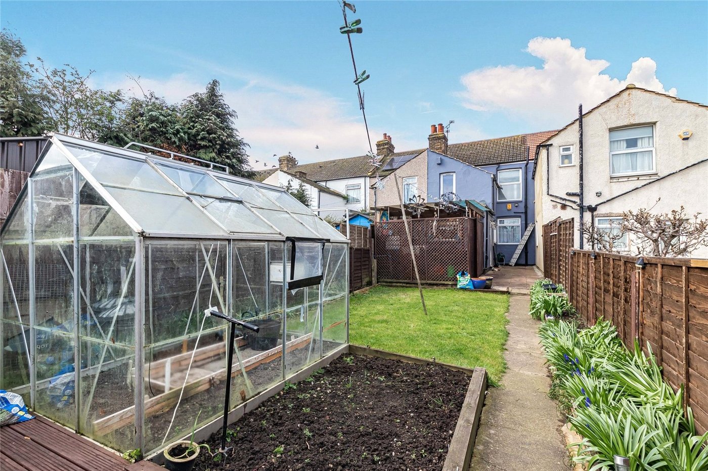 3 bedroom house for sale in Welling | Robinson Jackson