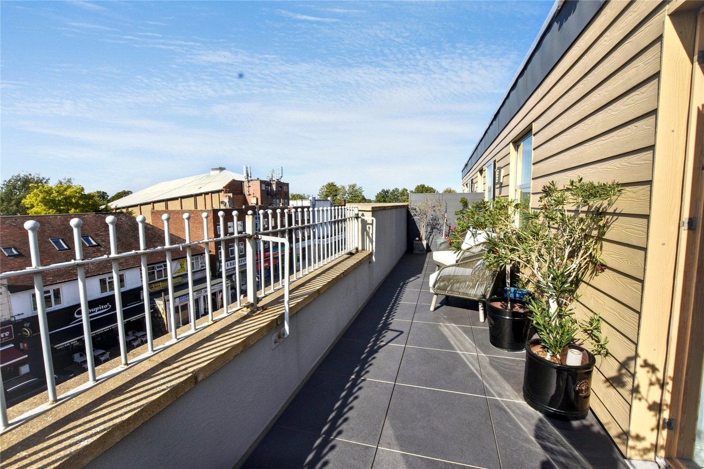 2 bedroom property for sale in Welling | Robinson Jackson