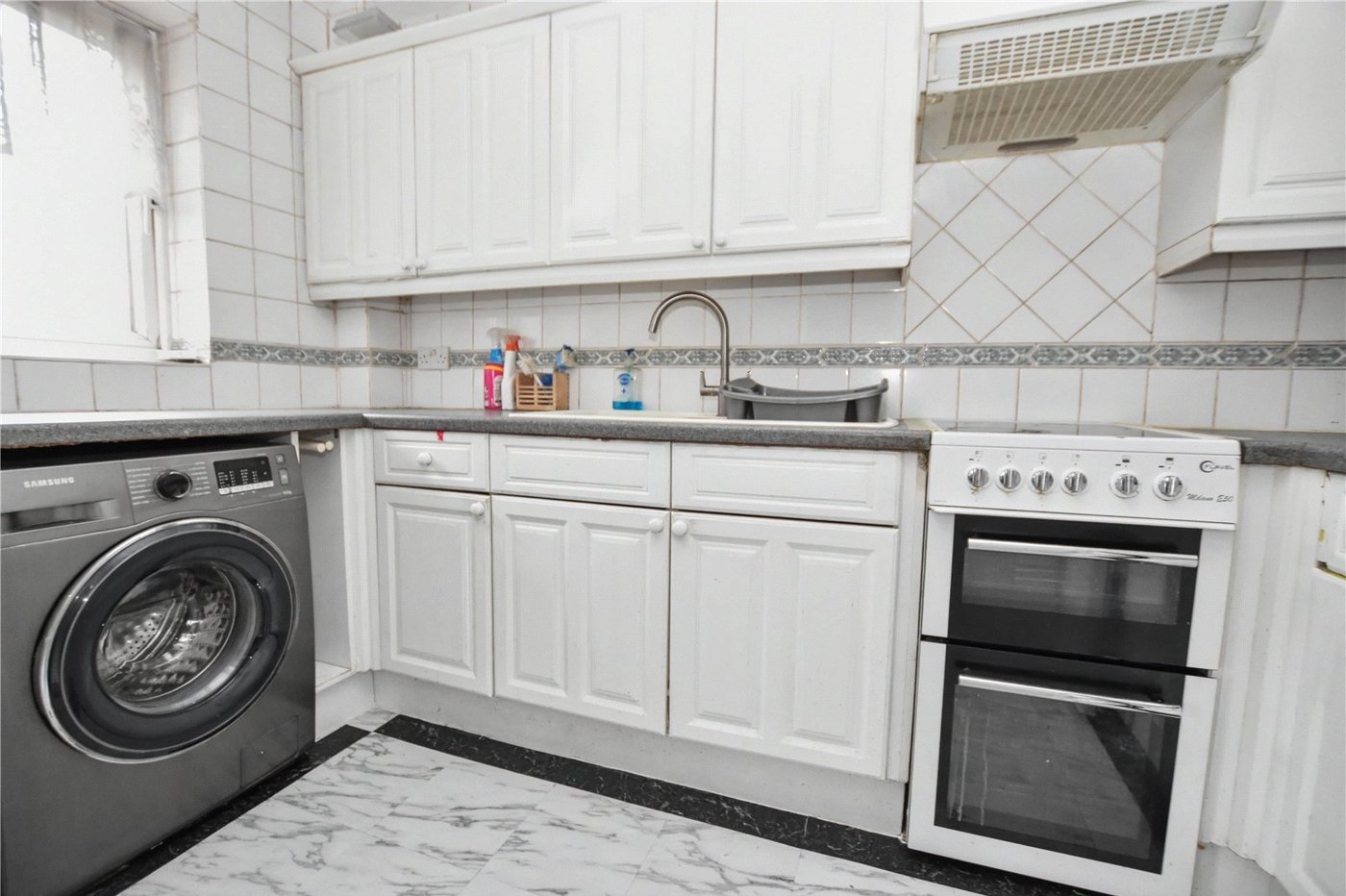 2 bedroom property for sale in Bexleyheath | Robinson Jackson
