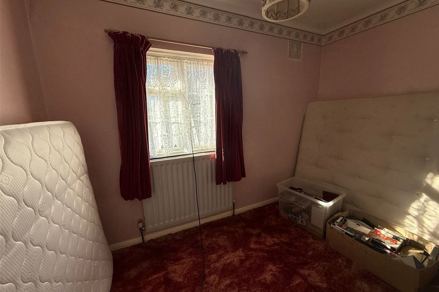 3 bedroom house for sale in Gravesend | Robinson Michael & Jackson