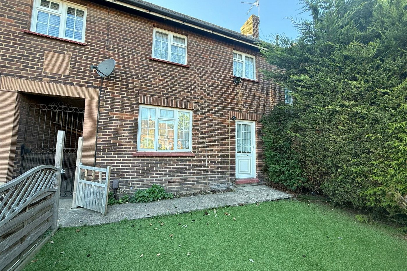 3 bedroom house for sale in Gravesend | Robinson Michael & Jackson