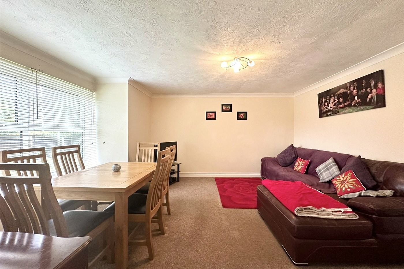 2 bedroom property for sale in Mounts Road | Robinson Jackson