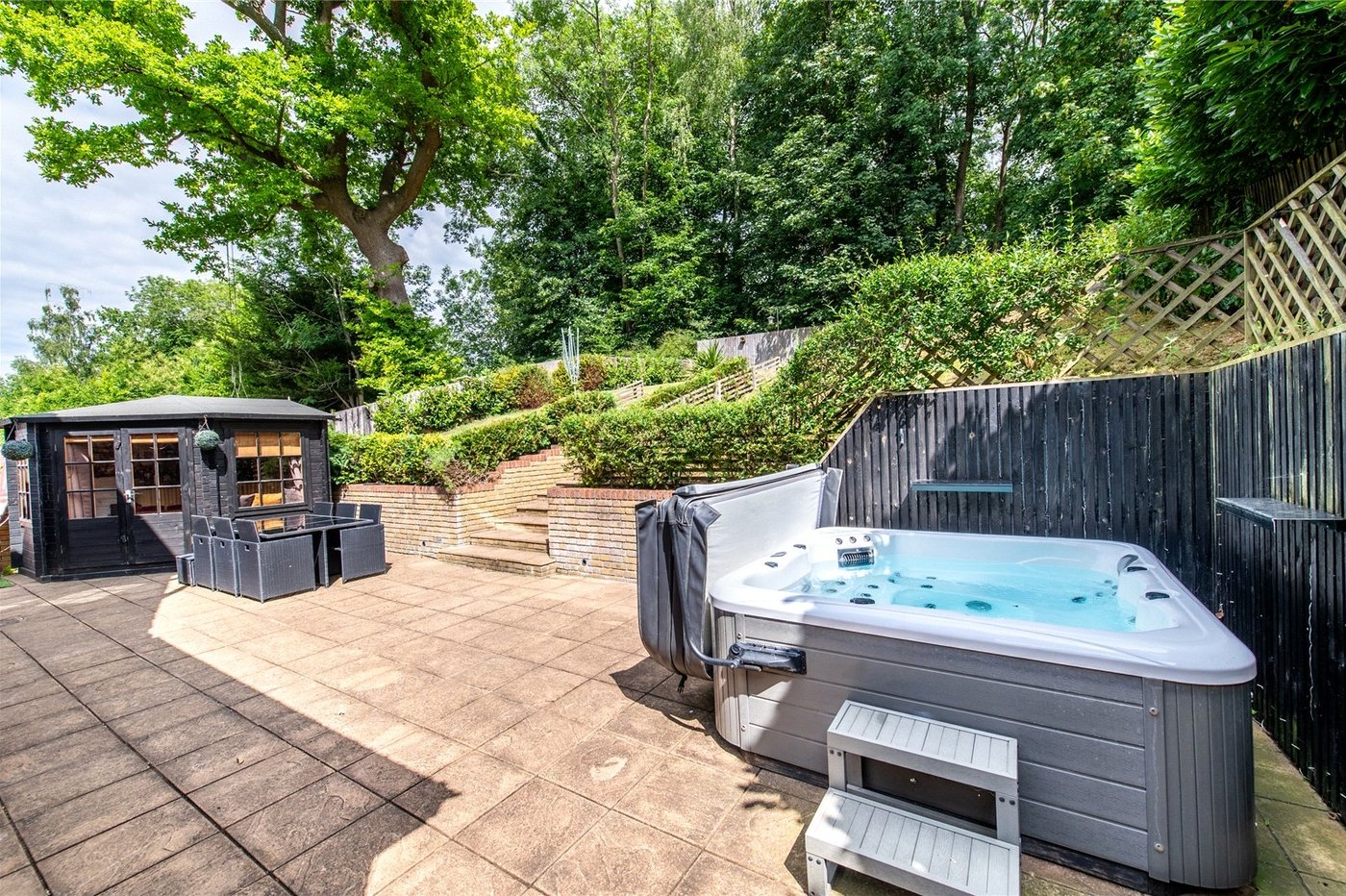 3 bedroom house for sale in Meopham | Robinson Michael & Jackson