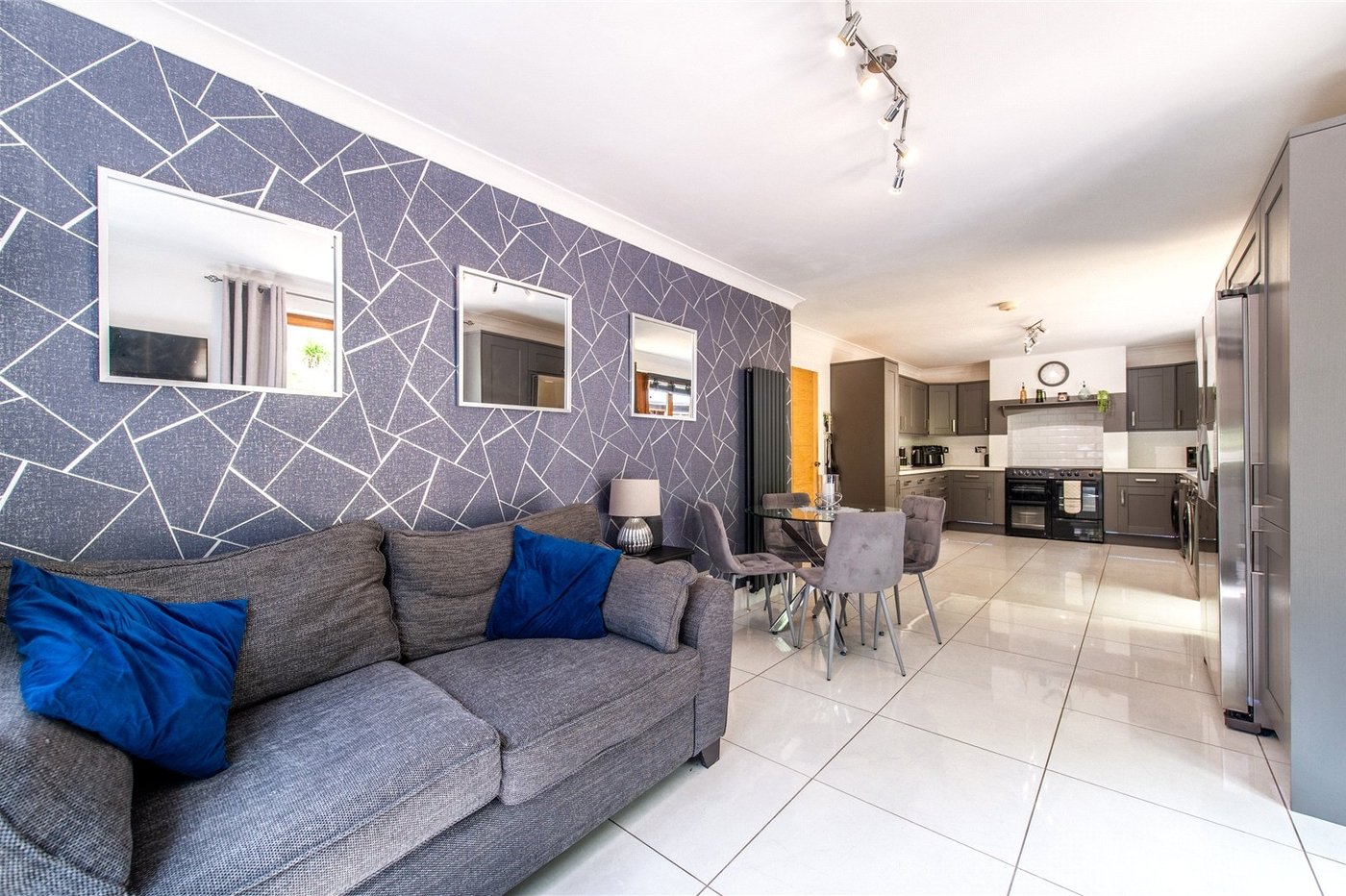 3 bedroom house for sale in Meopham | Robinson Michael & Jackson