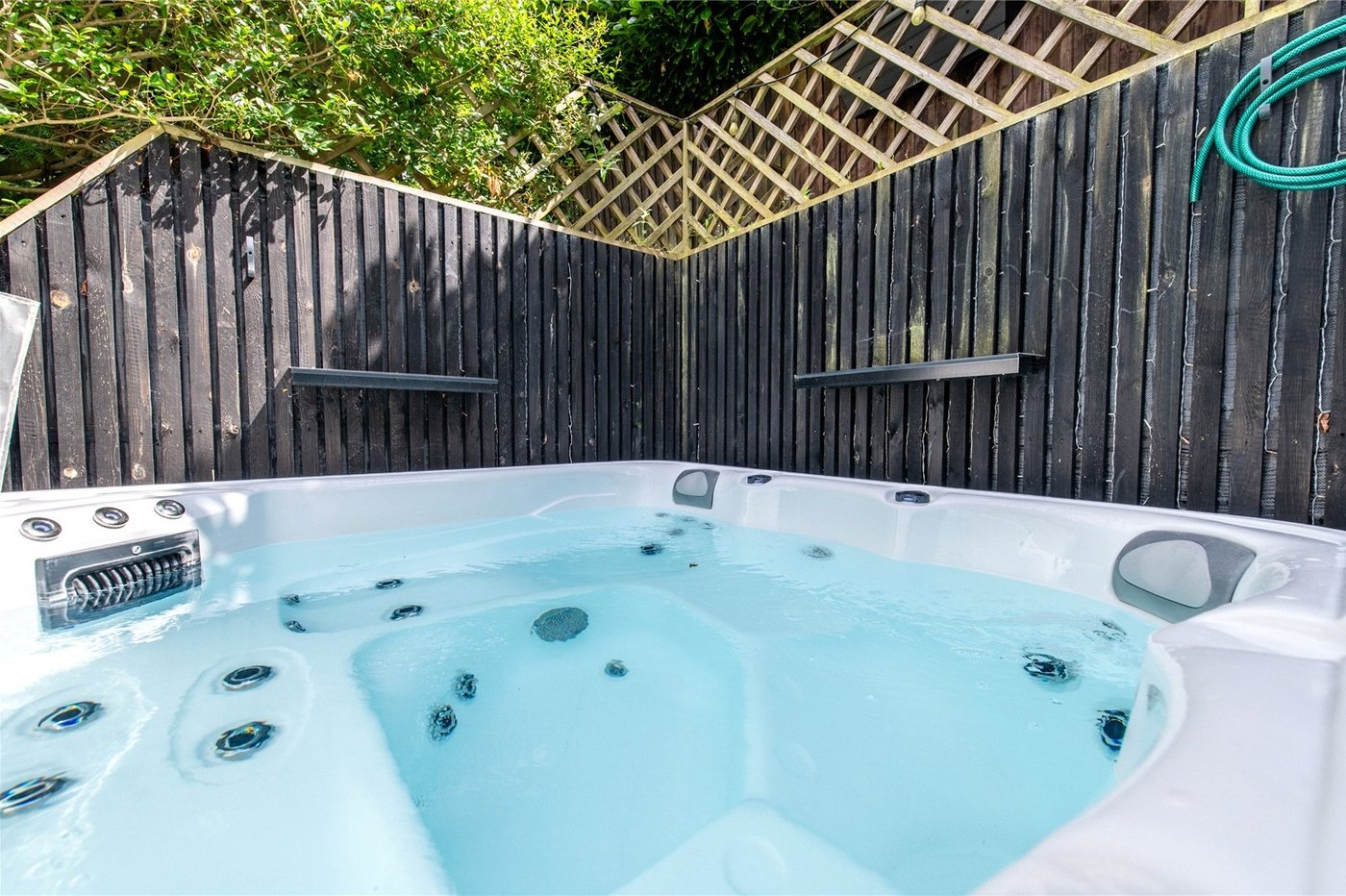 3 bedroom house for sale in Meopham | Robinson Michael & Jackson