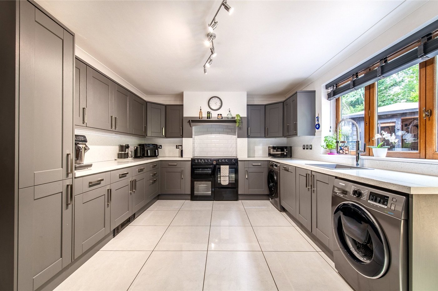 3 bedroom house for sale in Meopham | Robinson Michael & Jackson