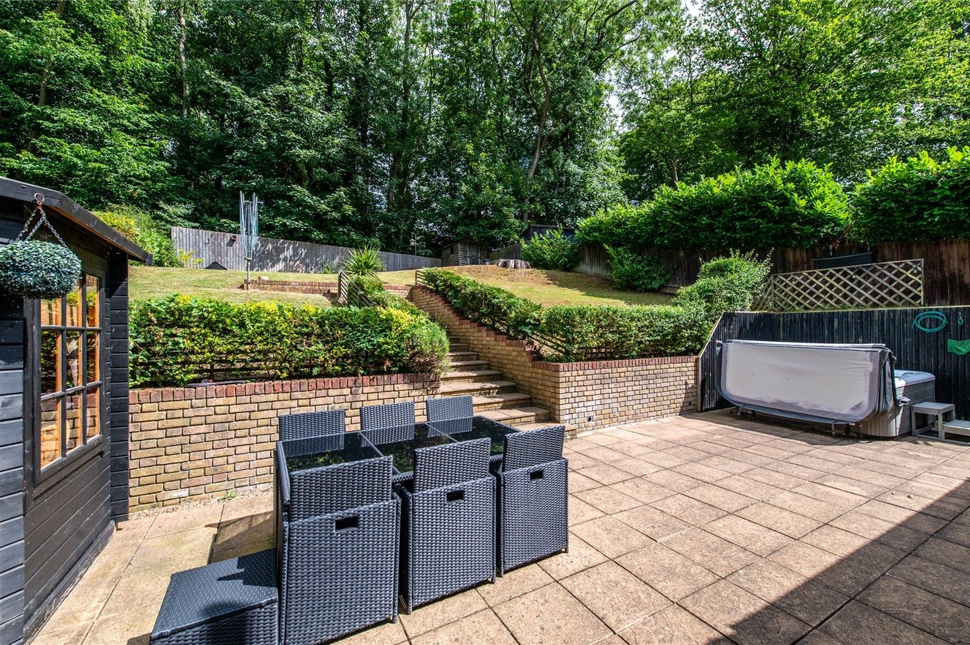 3 bedroom house for sale in Meopham | Robinson Michael & Jackson