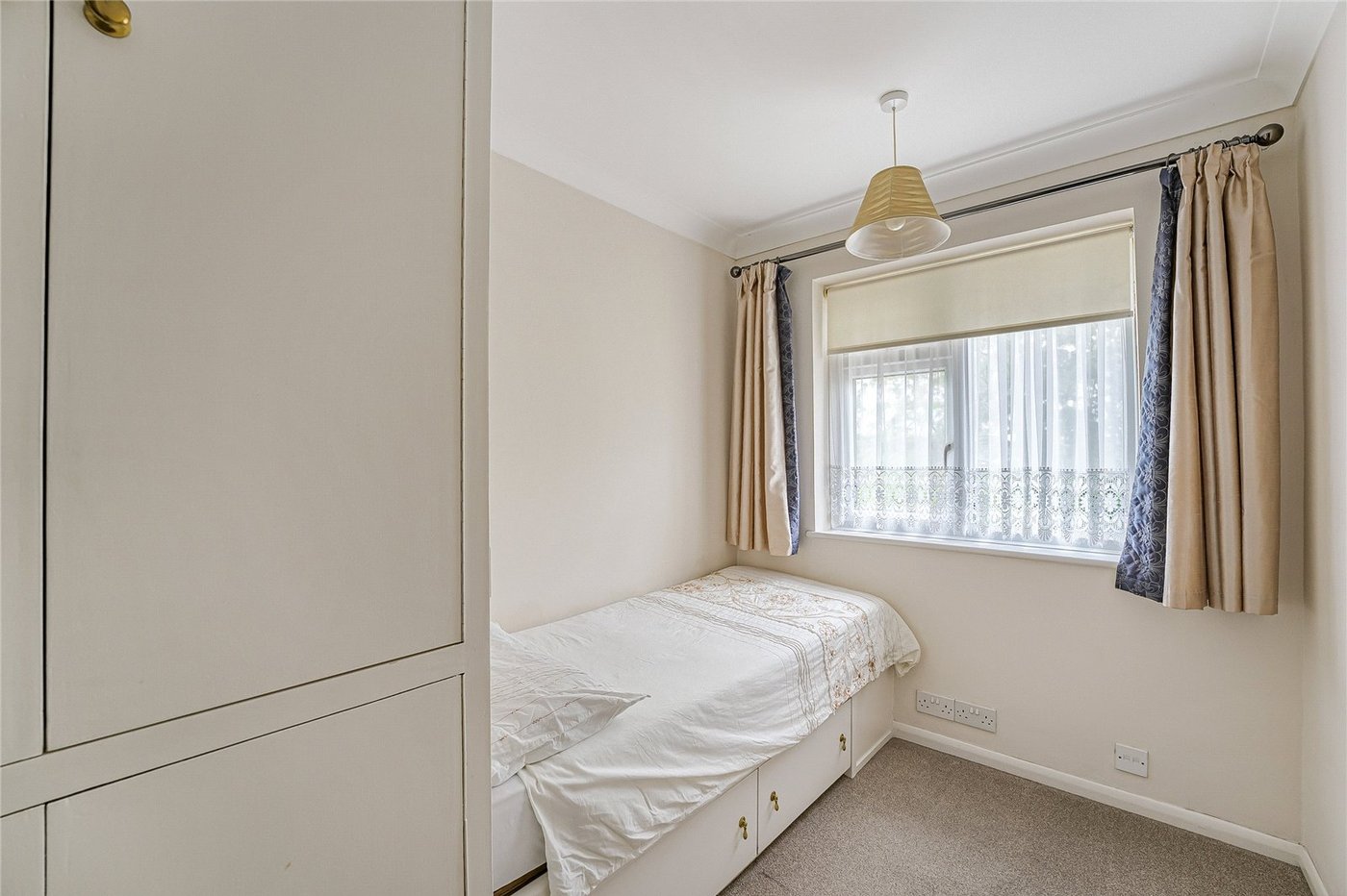 3 bedroom house for sale in Greenhithe | Robinson Jackson