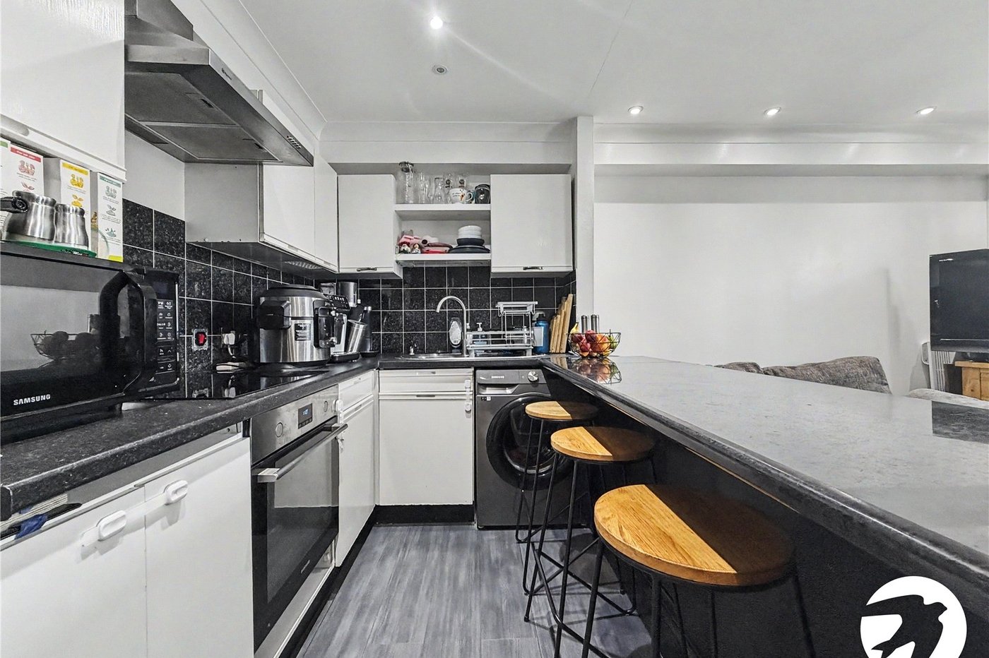 1 bedroom property for sale in Rochester | Robinson Michael & Jackson