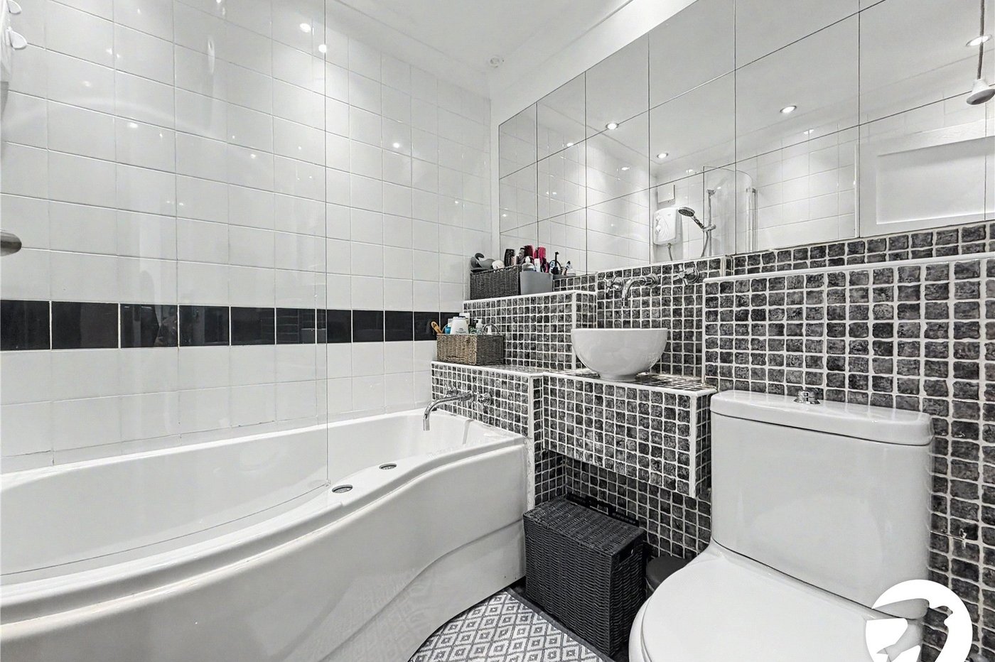 1 bedroom property for sale in Rochester | Robinson Michael & Jackson