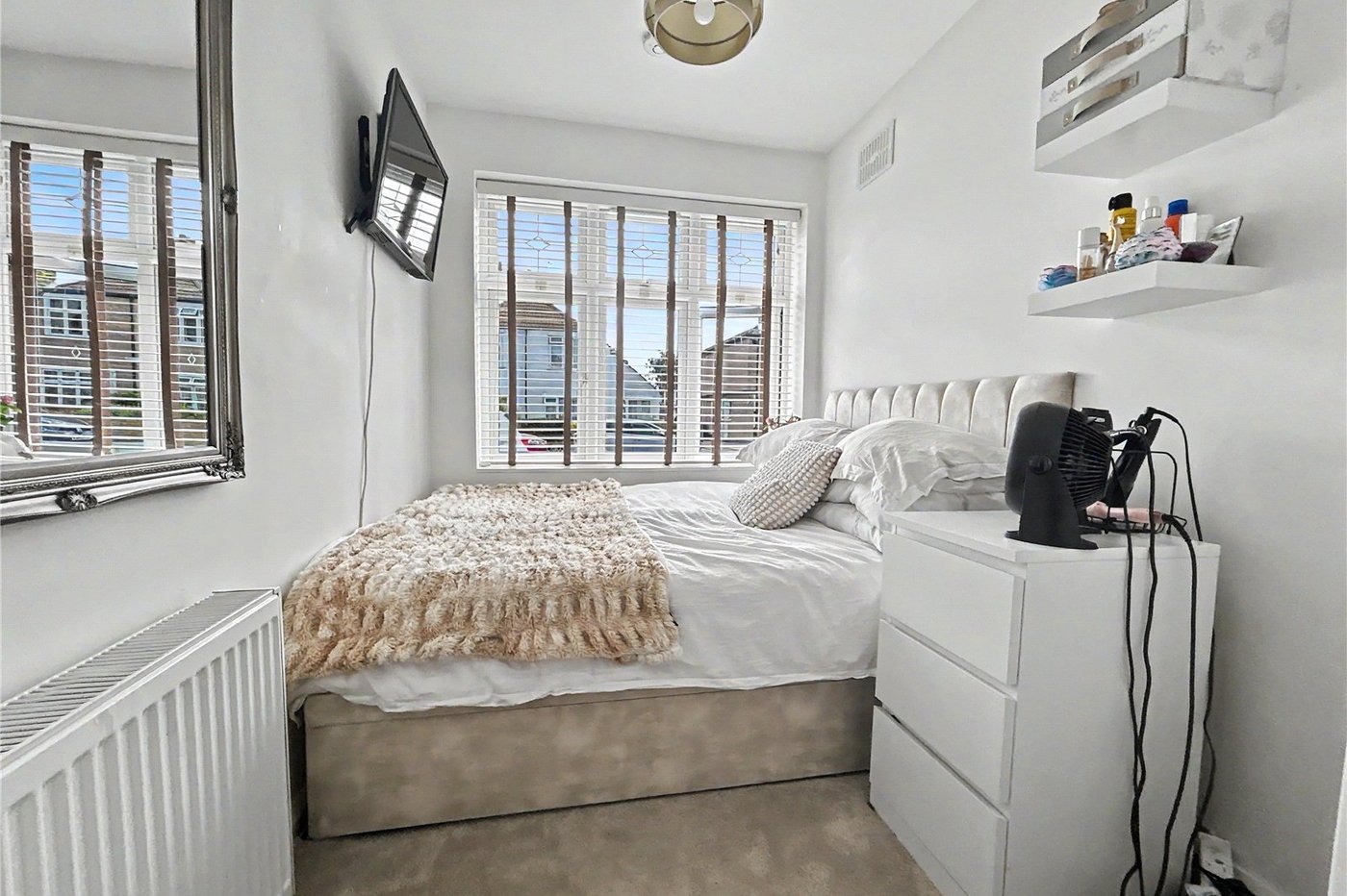 3 bedroom house for sale in Sidcup | Robinson Jackson