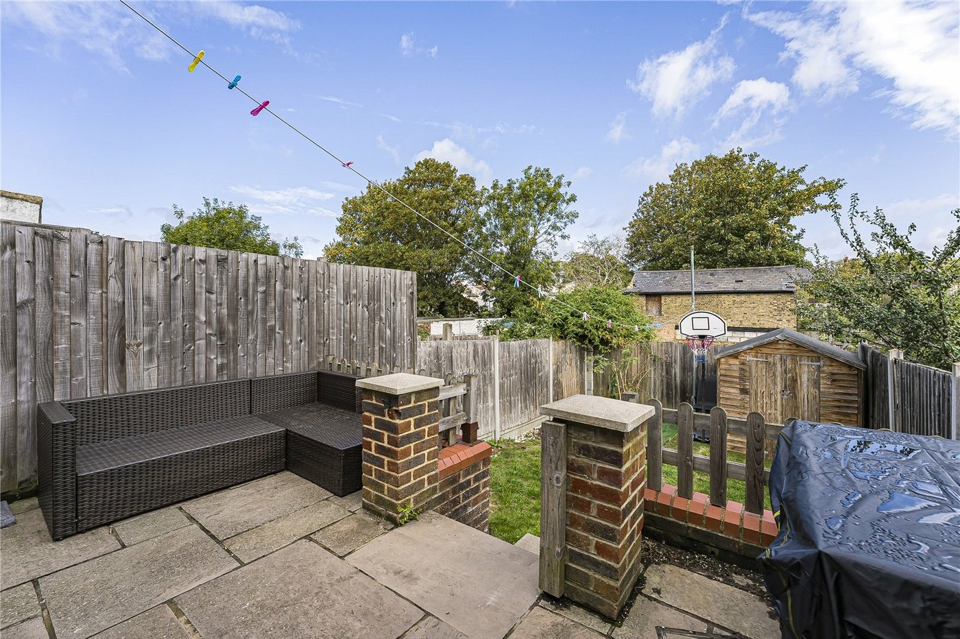 4 bedroom house for sale in London | Robinson Jackson