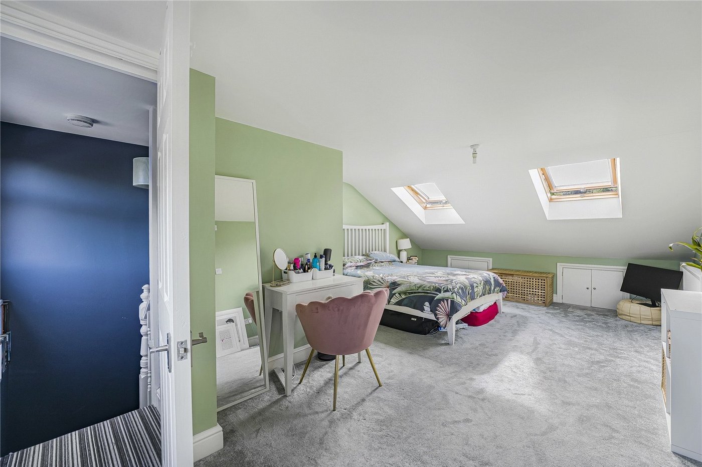 4 bedroom house for sale in London | Robinson Jackson