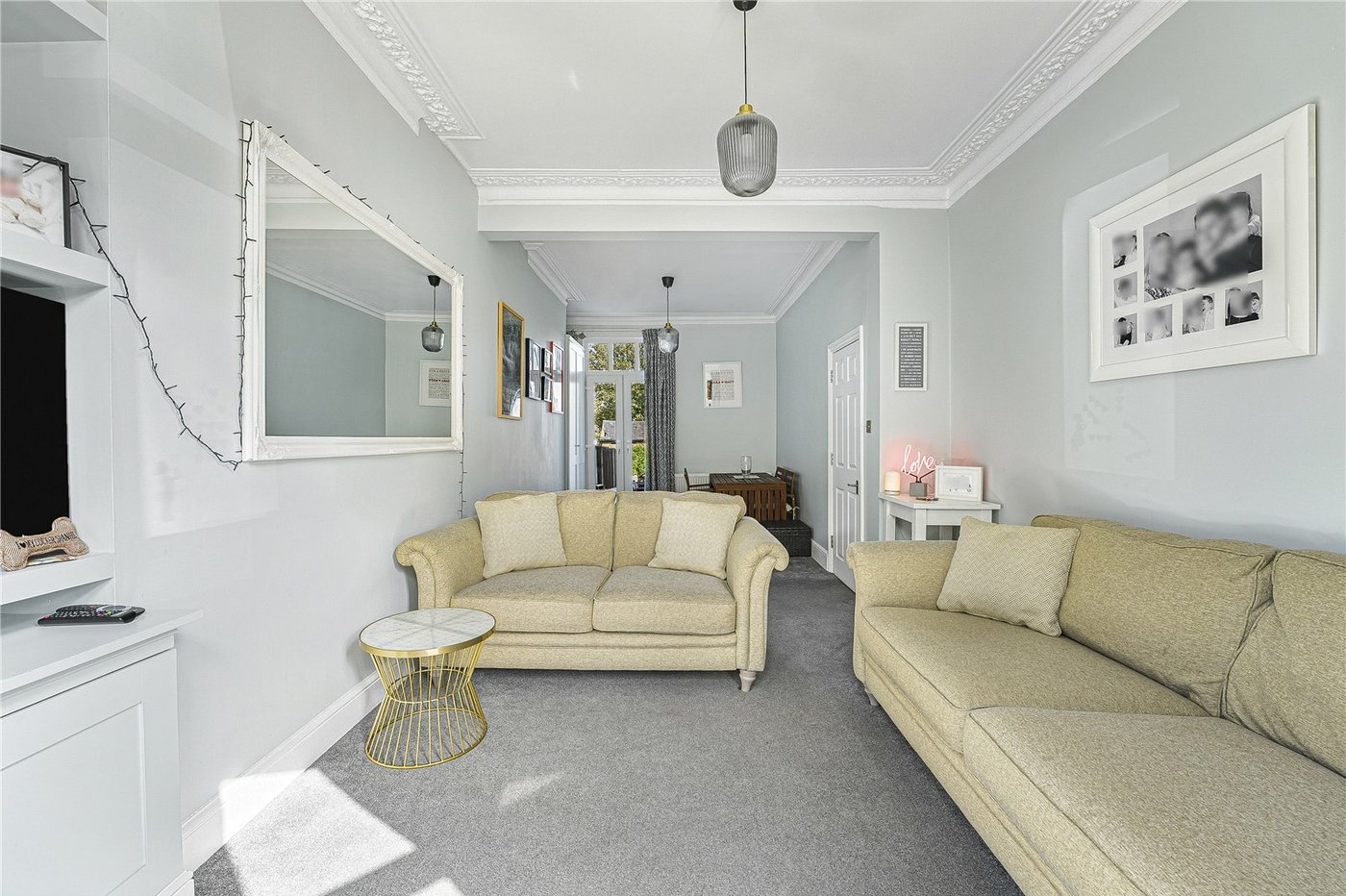 4 bedroom house for sale in London | Robinson Jackson