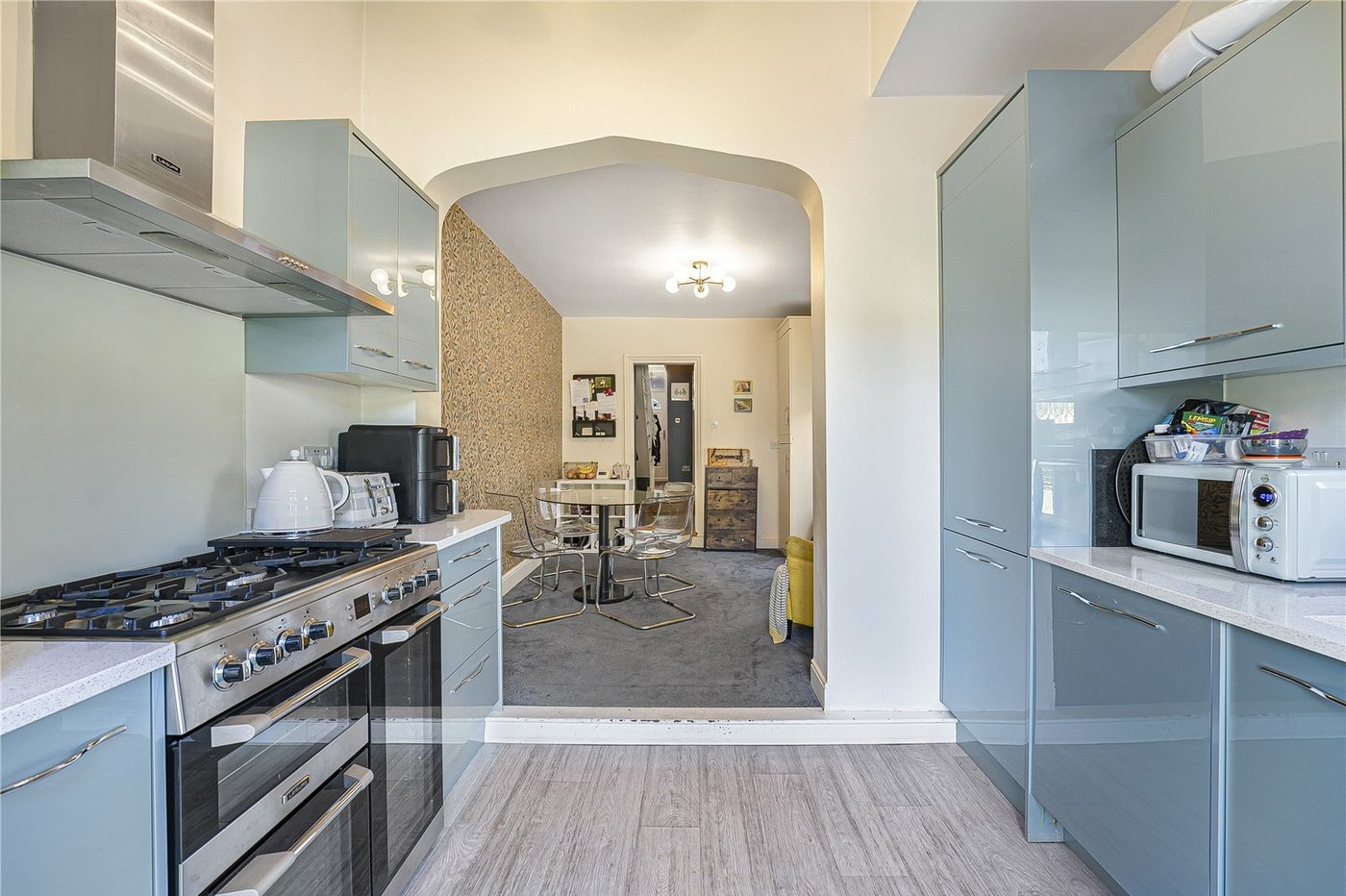 4 bedroom house for sale in London | Robinson Jackson