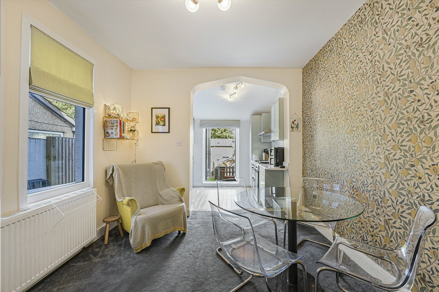 4 bedroom house for sale in London | Robinson Jackson