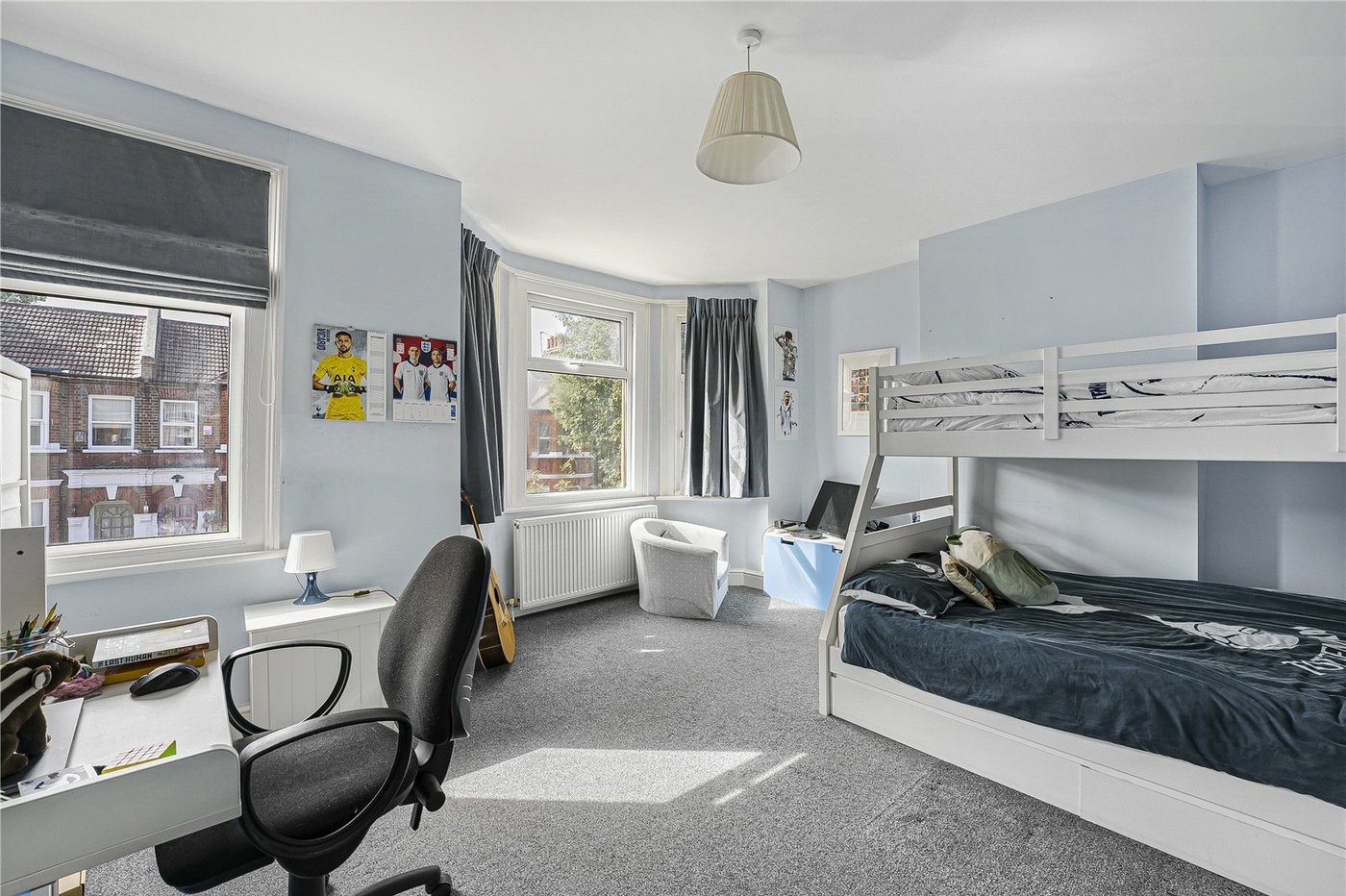 4 bedroom house for sale in London | Robinson Jackson