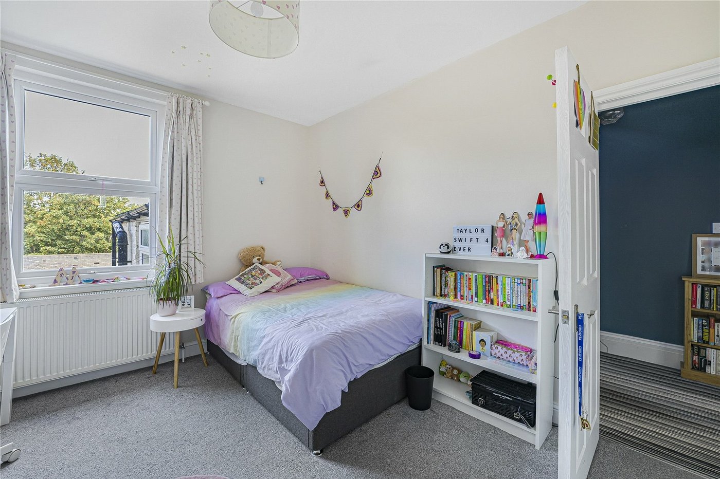 4 bedroom house for sale in London | Robinson Jackson