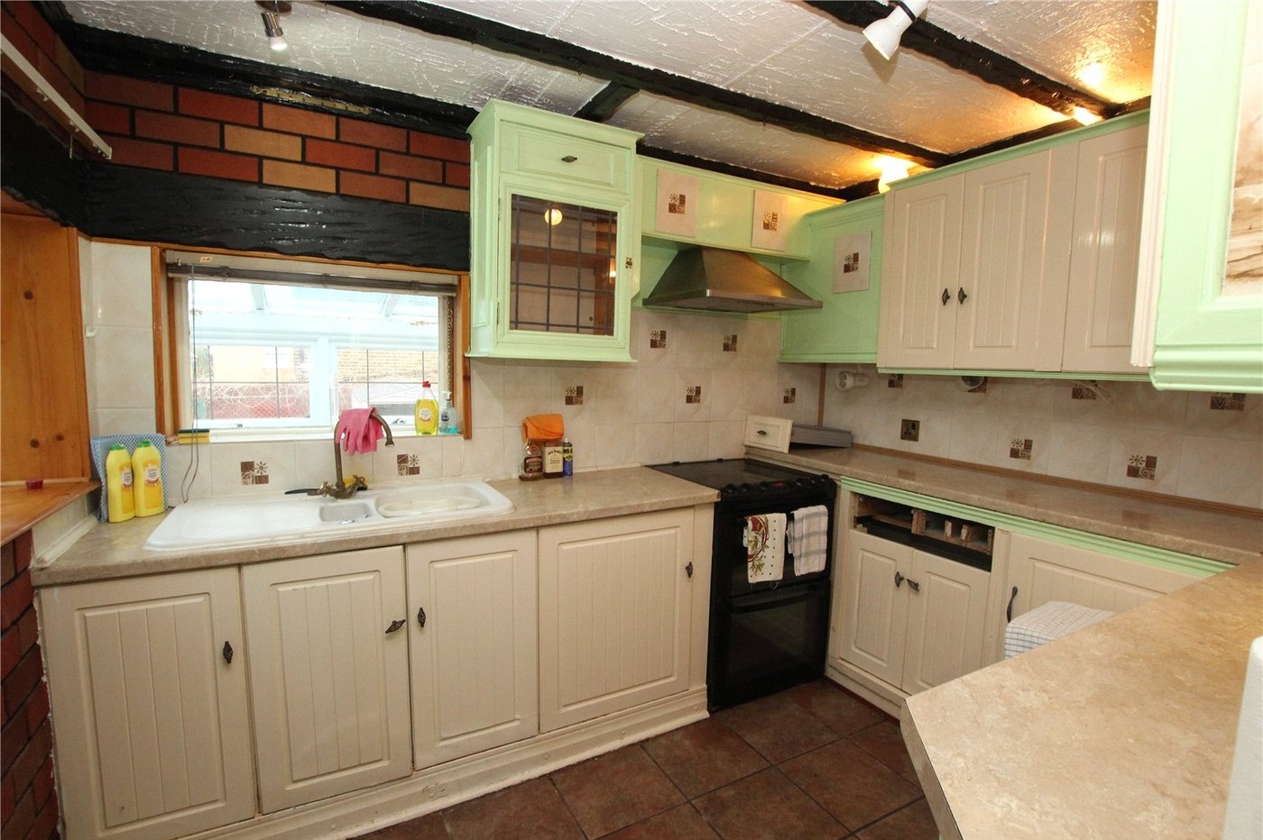 2 bedroom house for sale in Plumstead Common | Robinson Jackson