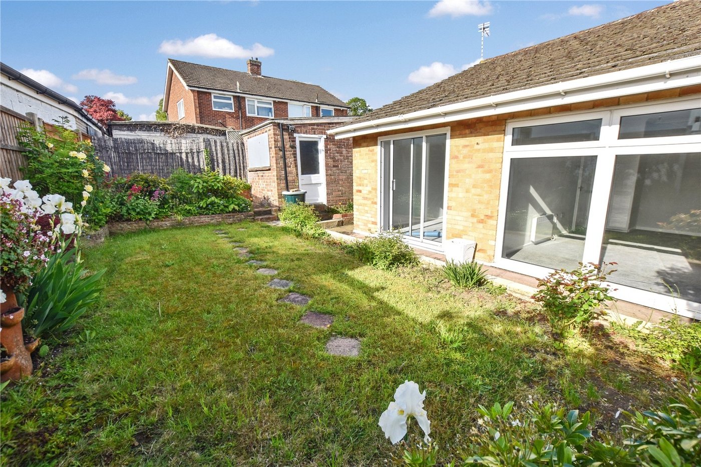 2 bedroom bungalow for sale in Bexley | Robinson Jackson