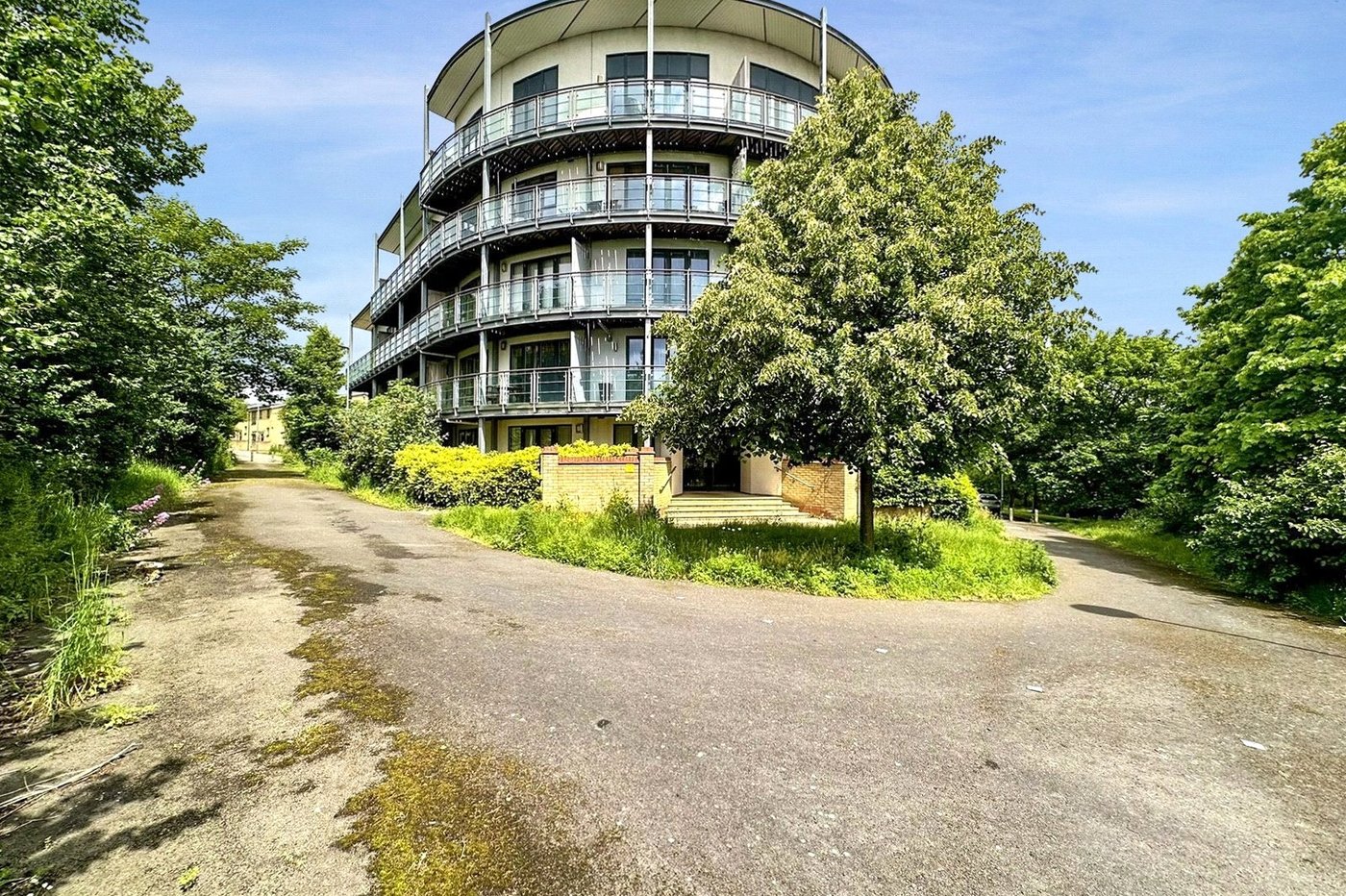 2 bedroom property for sale in Fieldfare Lane | Robinson Jackson