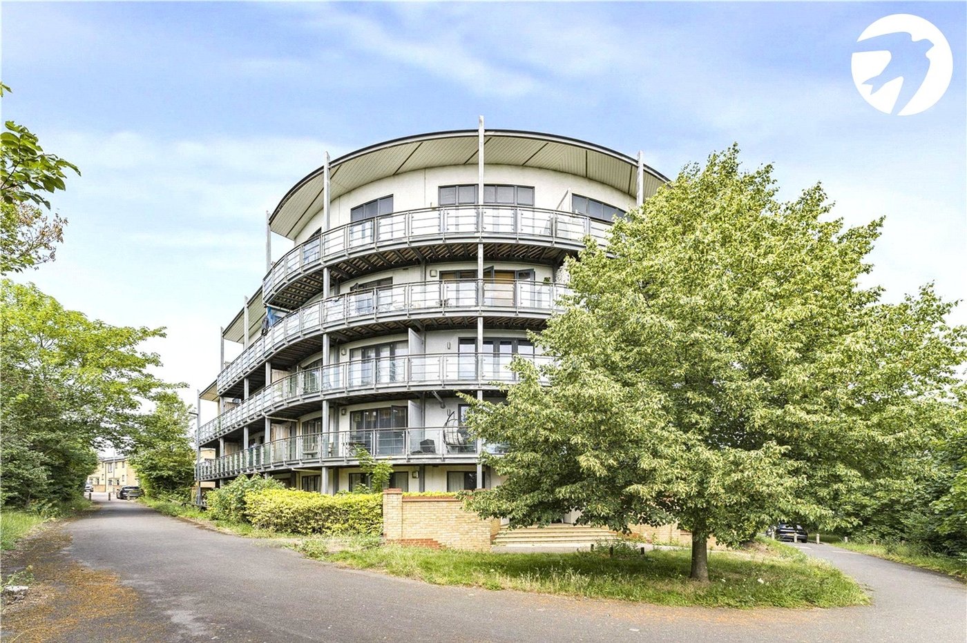 2 bedroom property for sale in Fieldfare Lane | Robinson Jackson