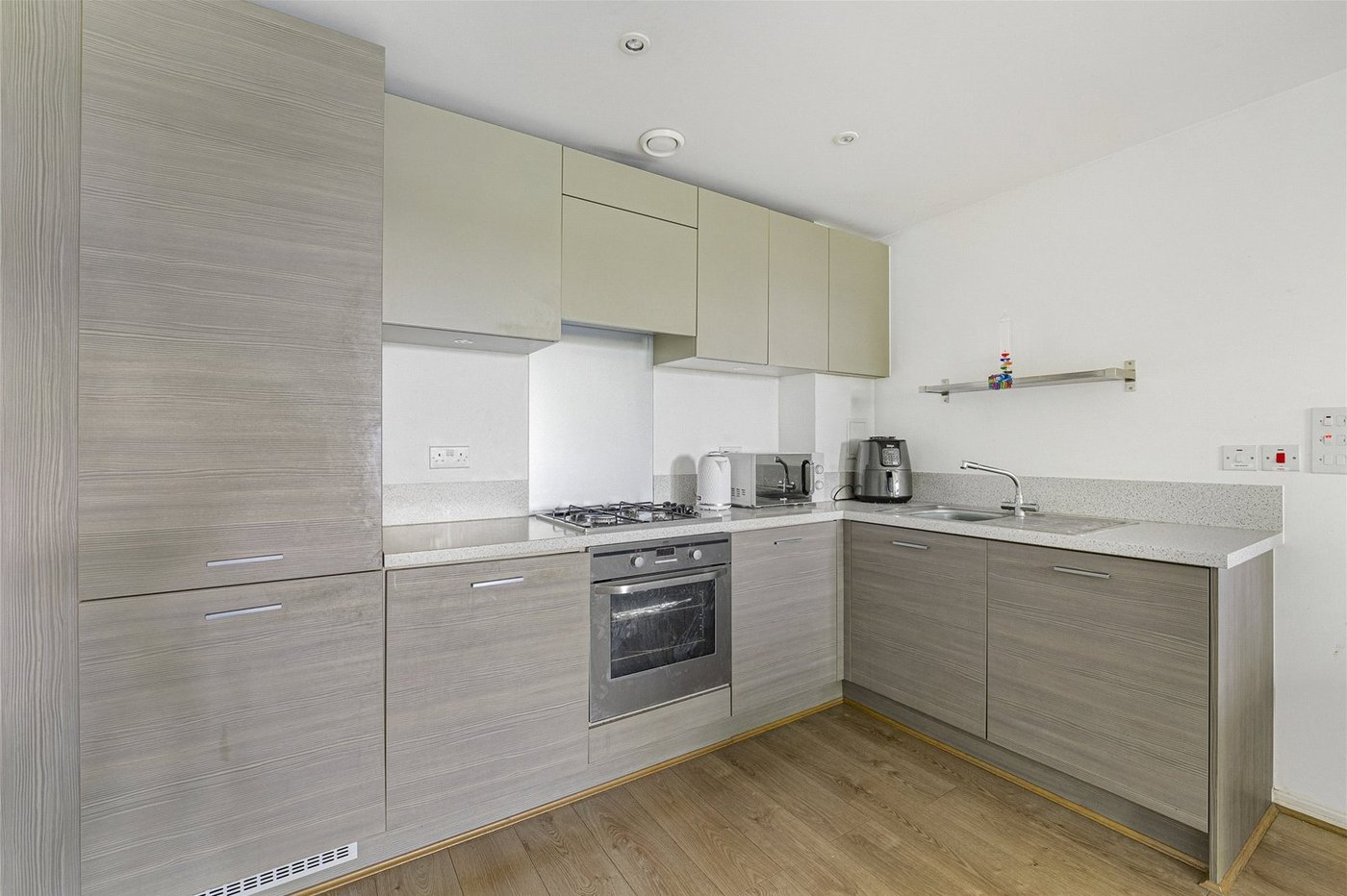 2 bedroom property for sale in Fieldfare Lane | Robinson Jackson