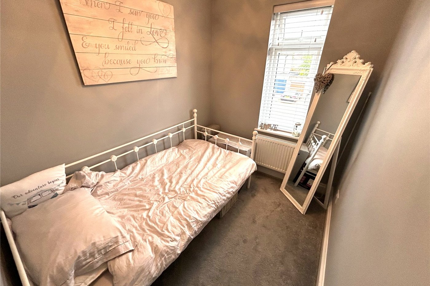 3 bedroom house for sale in Welling | Robinson Jackson