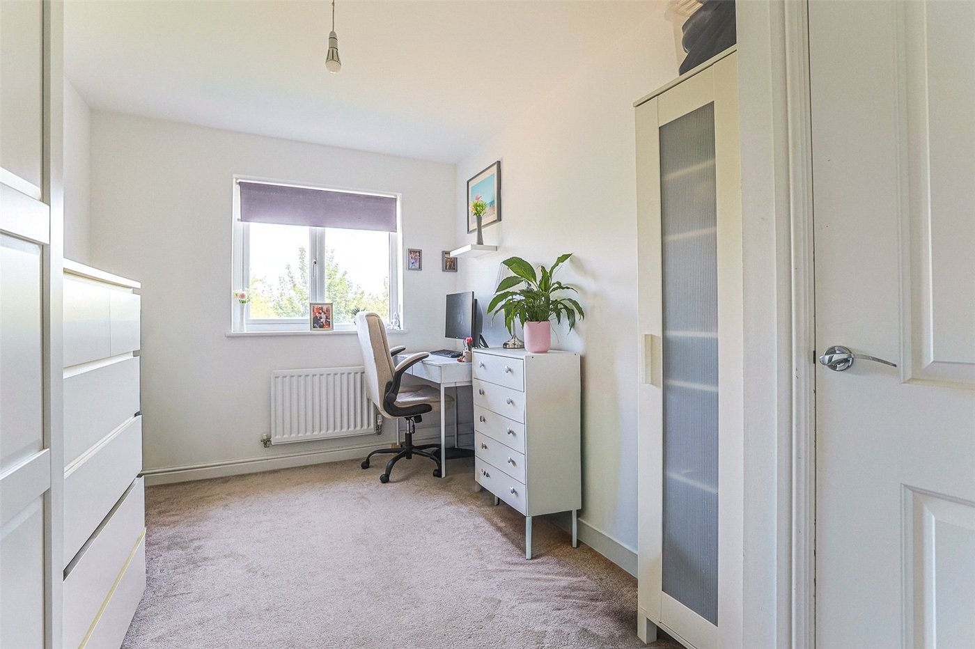 2 bedroom property for sale in Sittingbourne | Robinson Michael & Jackson