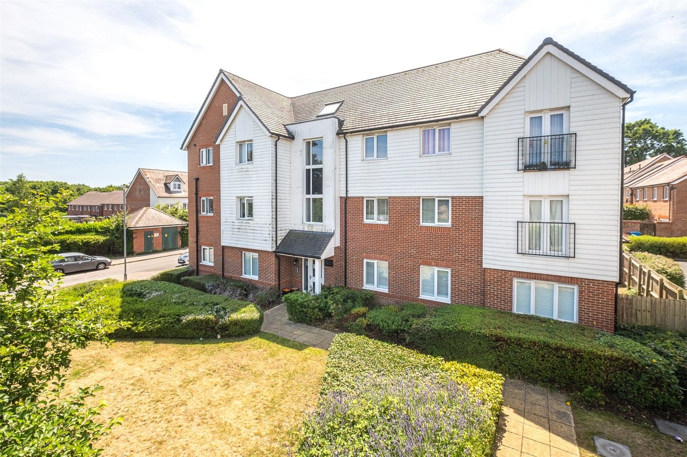 2 bedroom property for sale in Sittingbourne | Robinson Michael & Jackson