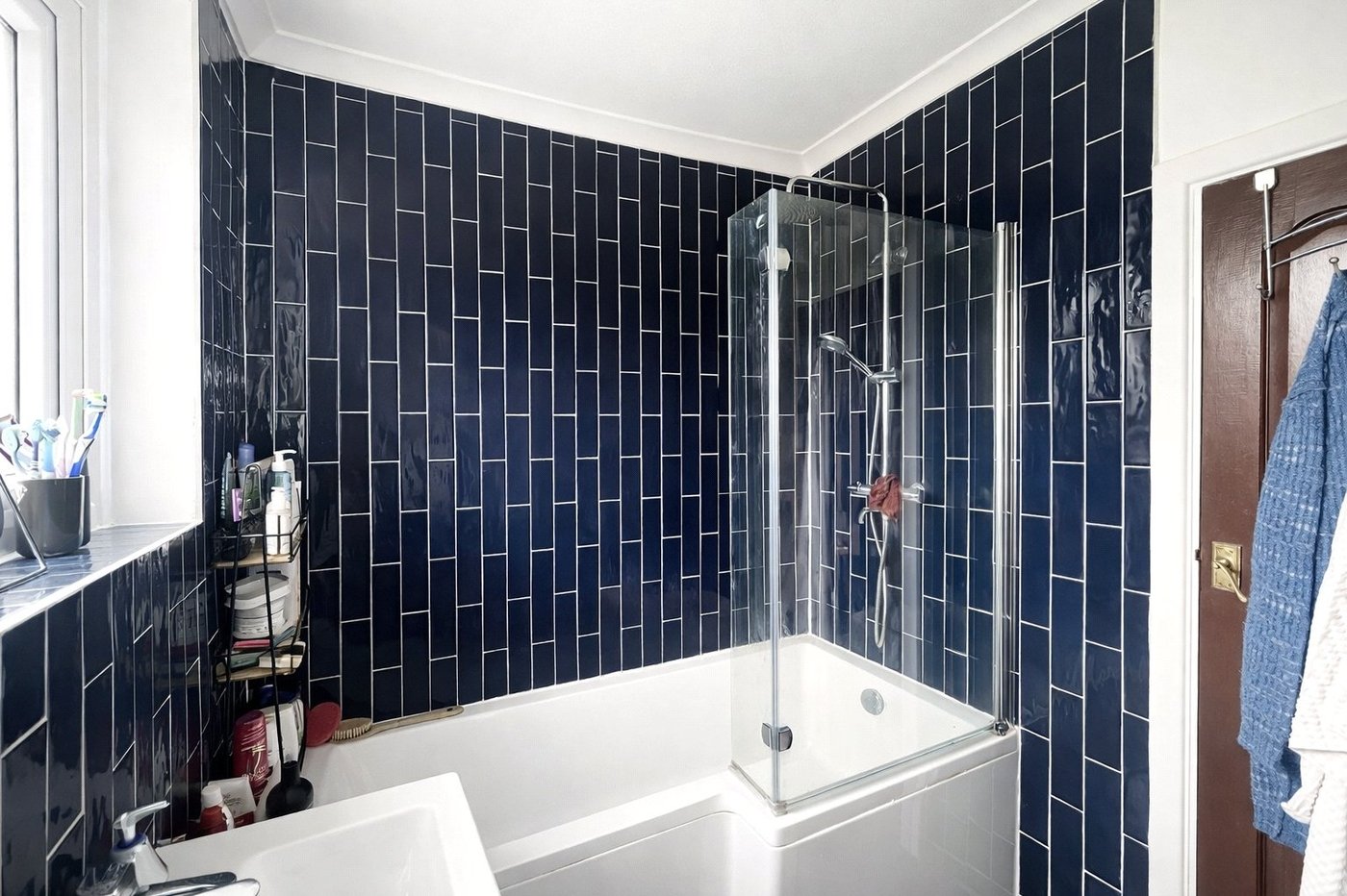 3 bedroom house for sale in London | Robinson Jackson