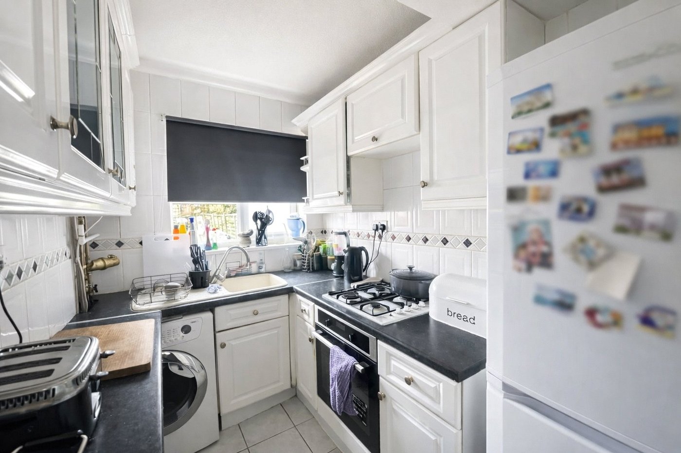 3 bedroom house for sale in London | Robinson Jackson