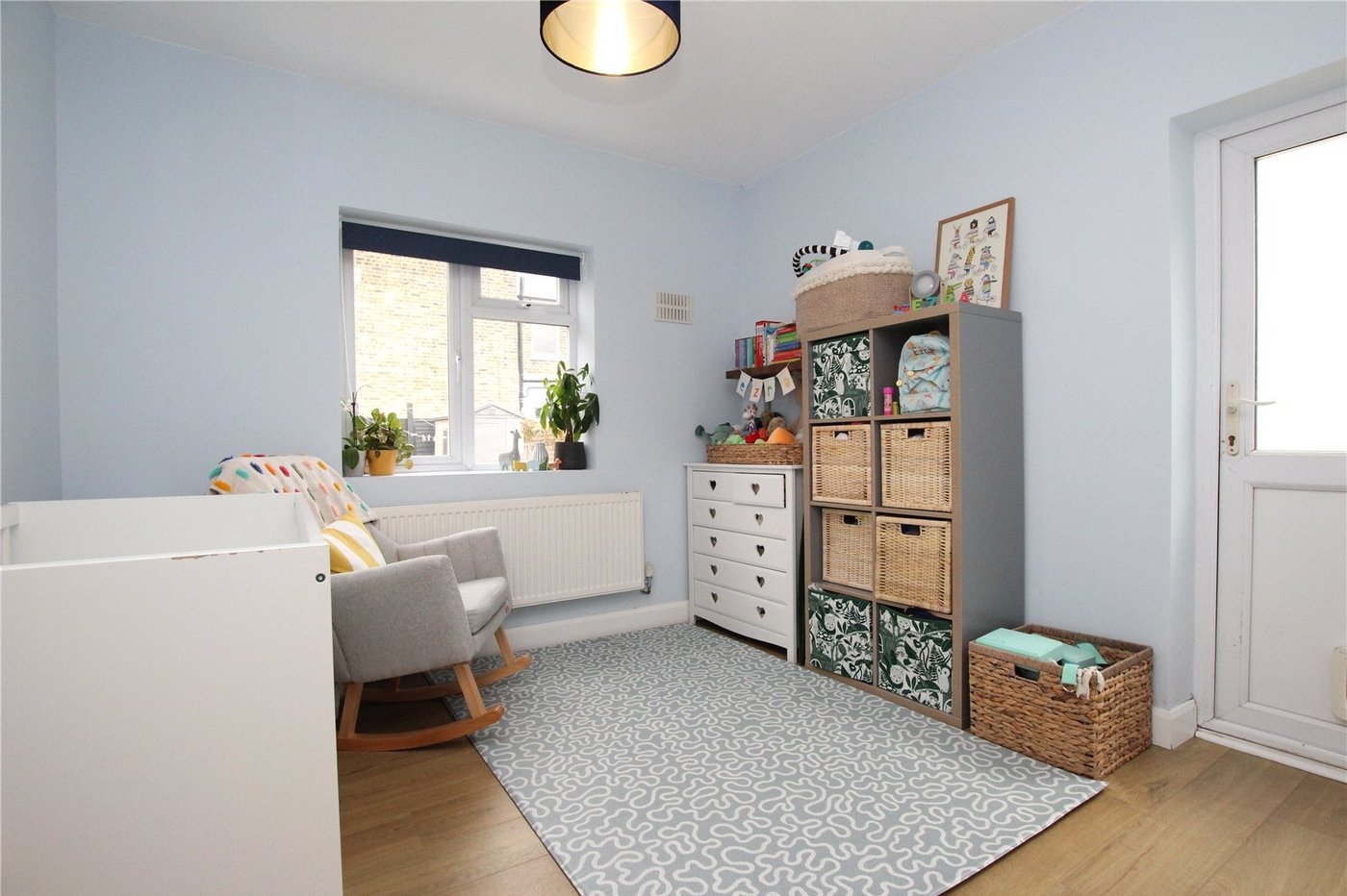 2 bedroom property for sale in Plumstead Common | Robinson Jackson