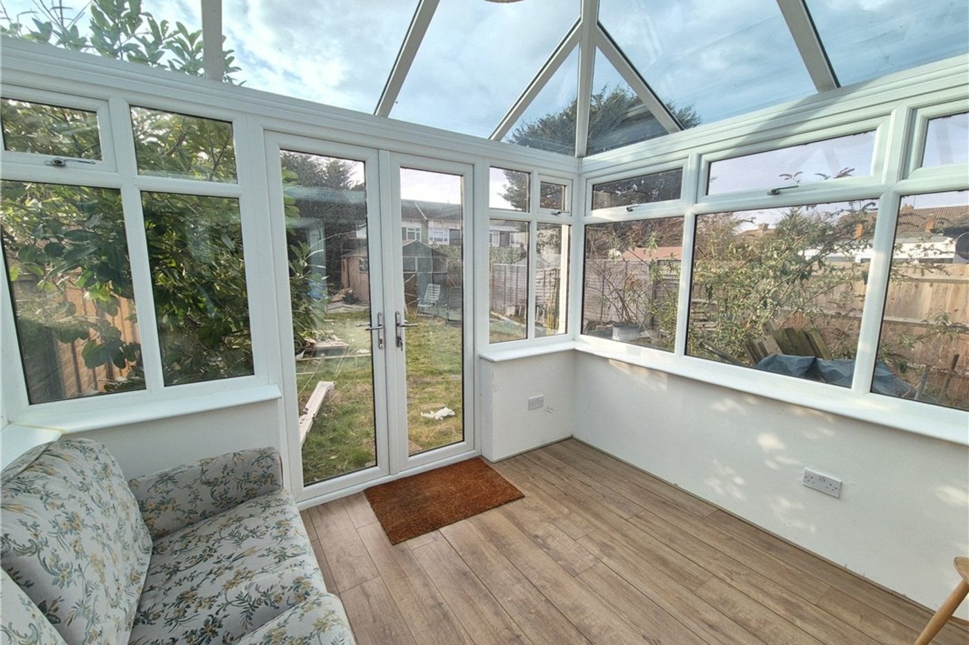 2 bedroom bungalow for sale in St Pauls Cray | Robinson Jackson